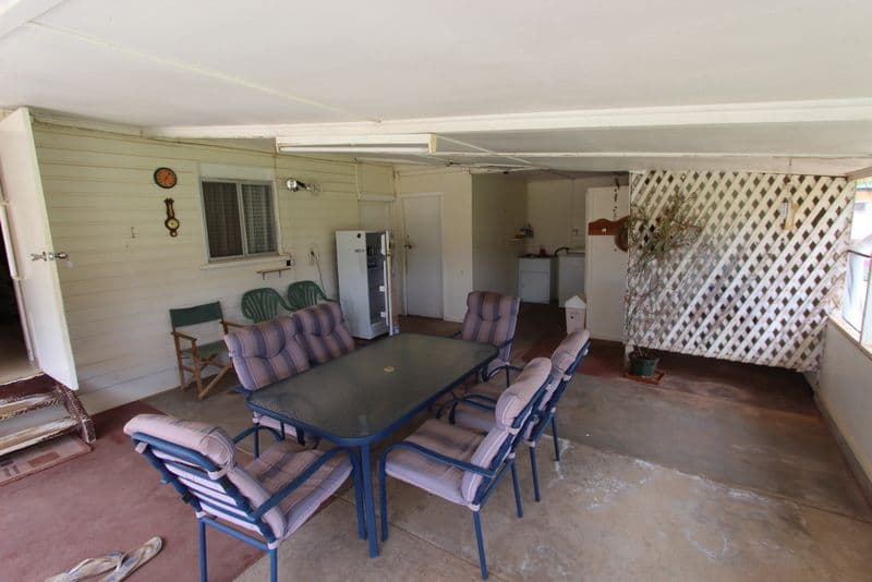 31 Parry Street, Charleville QLD 4470, Charleville - Thumbnail 5