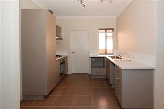 Unit 7 - 18 Flynn Street, CANNING VALE WA 6155, Canning Vale - Thumbnail 6