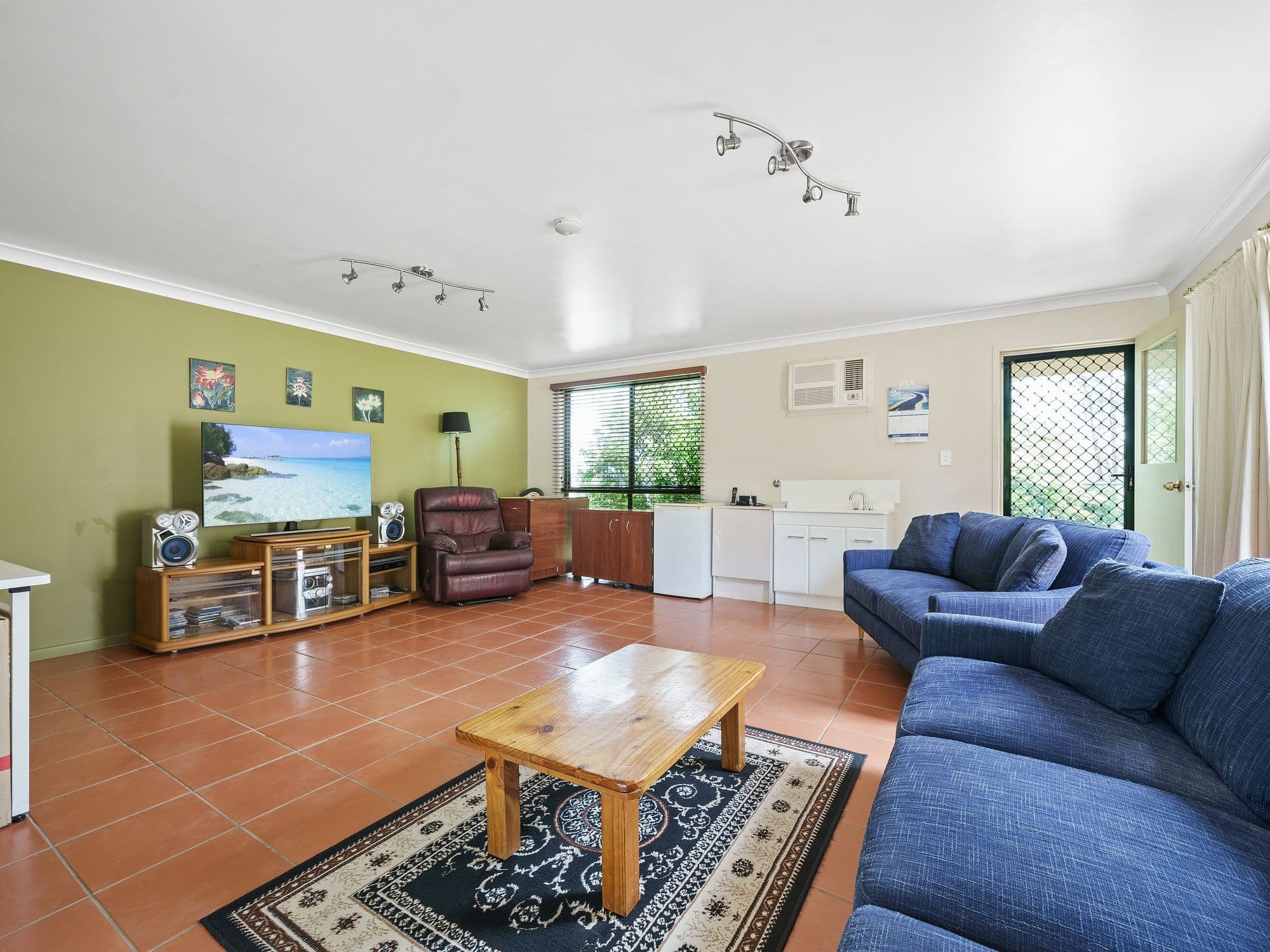 76 Lockyer View Road, Wivenhoe Pocket QLD 4306, Wivenhoe Pocket - Thumbnail 5