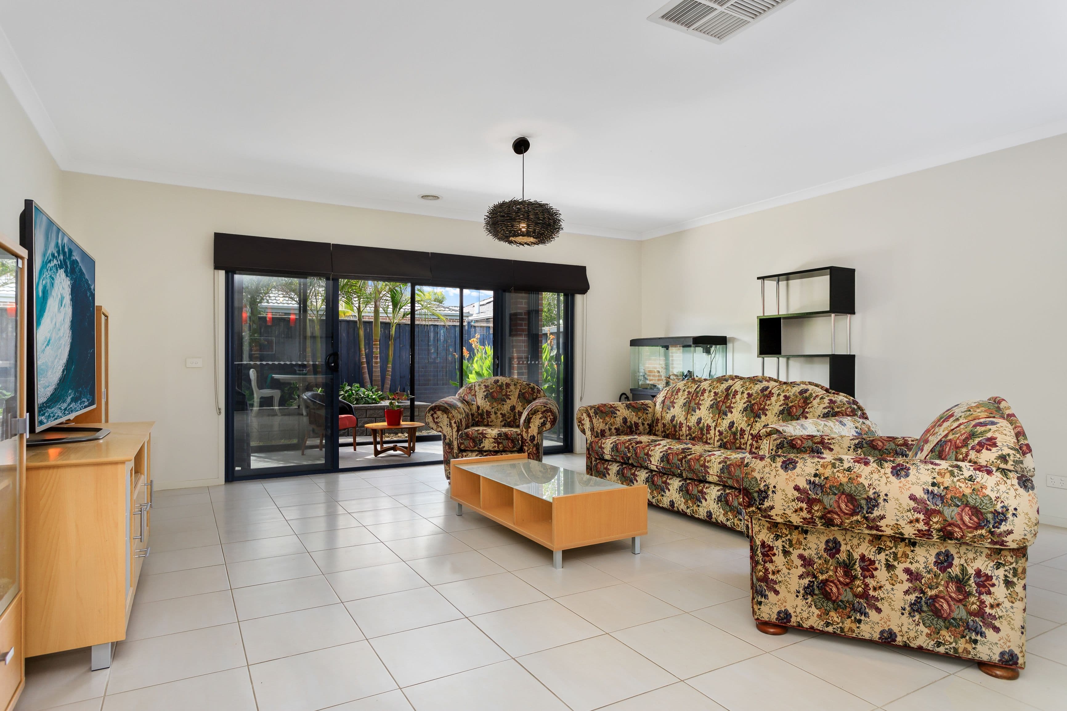 16 Vasari Gardens, Mernda VIC 3754, Mernda - Thumbnail 5