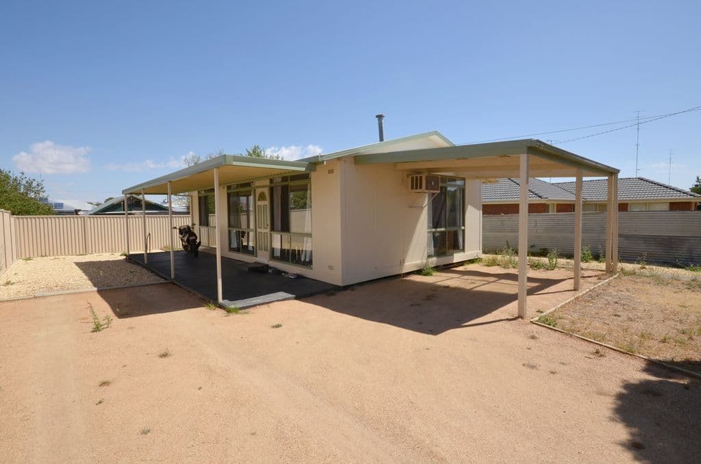 7 Hinkler Avenue, Sebastopol VIC 3356, Sebastopol - Image 1
