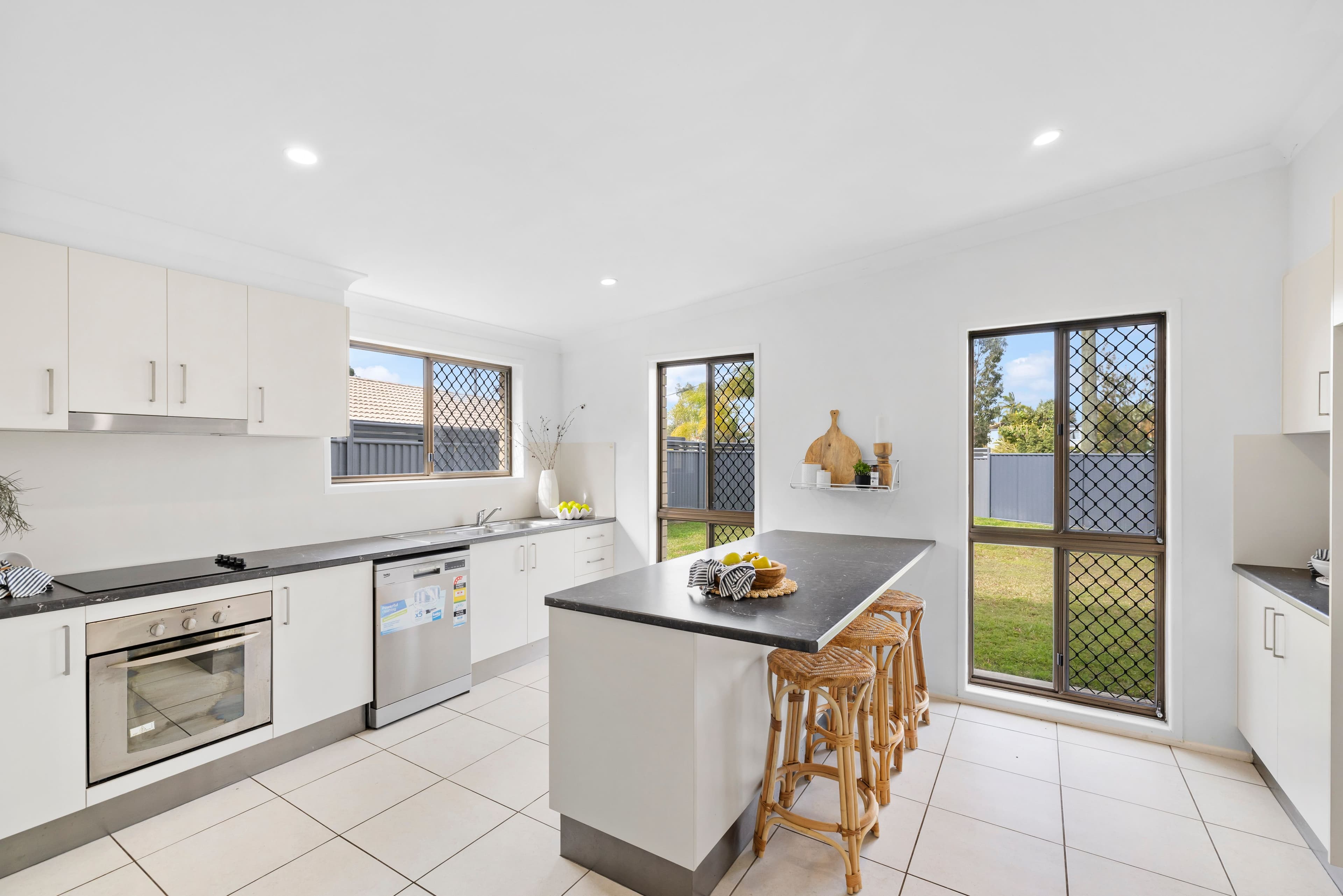 100 Bundilla Boulevard, Mountain Creek QLD 4557, Mountain Creek - Thumbnail 2