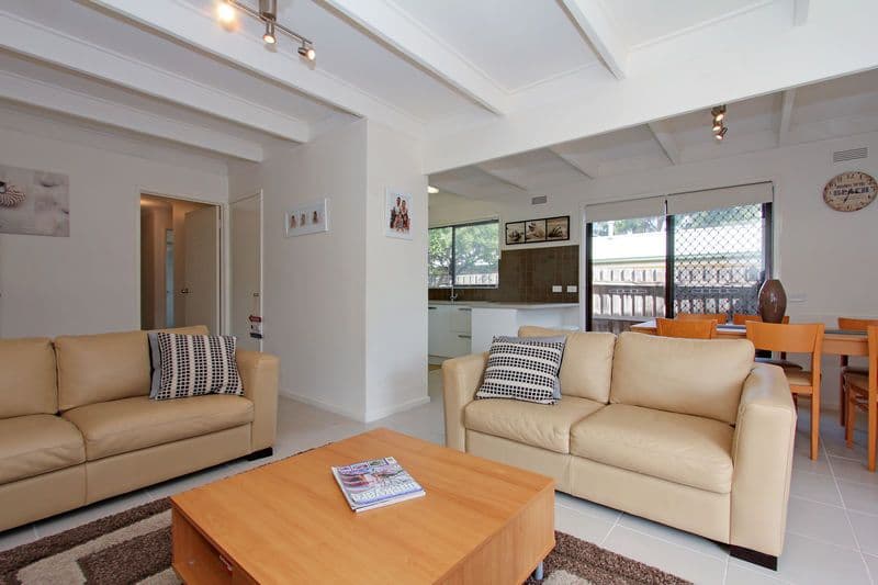 147 Eighth Avenue, ROSEBUD VIC 3939, Rosebud - Image 1