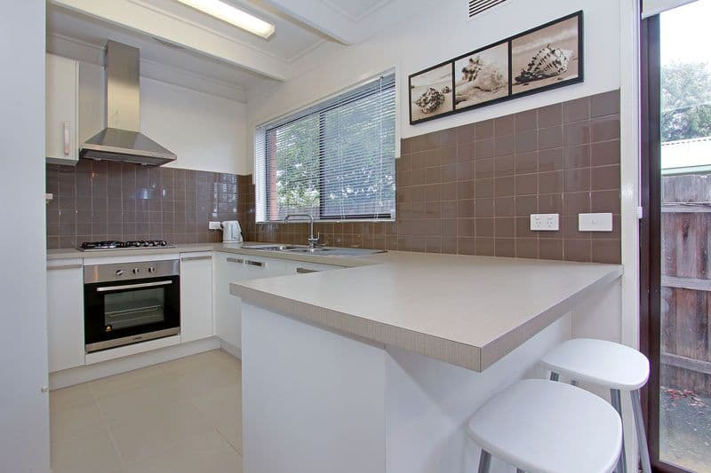 147 Eighth Avenue, ROSEBUD VIC 3939, Rosebud - Thumbnail 2