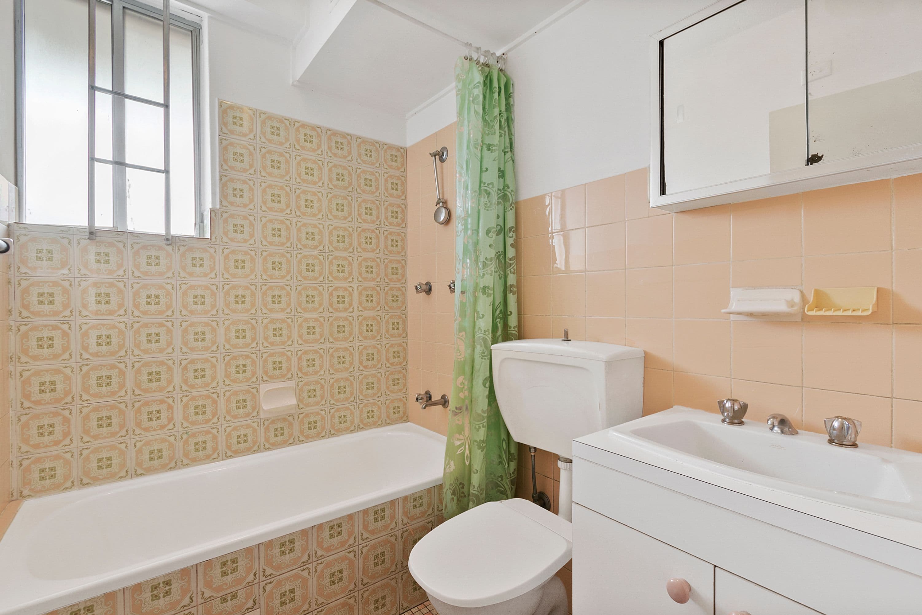 15 First Street, Kingswood - Thumbnail 6