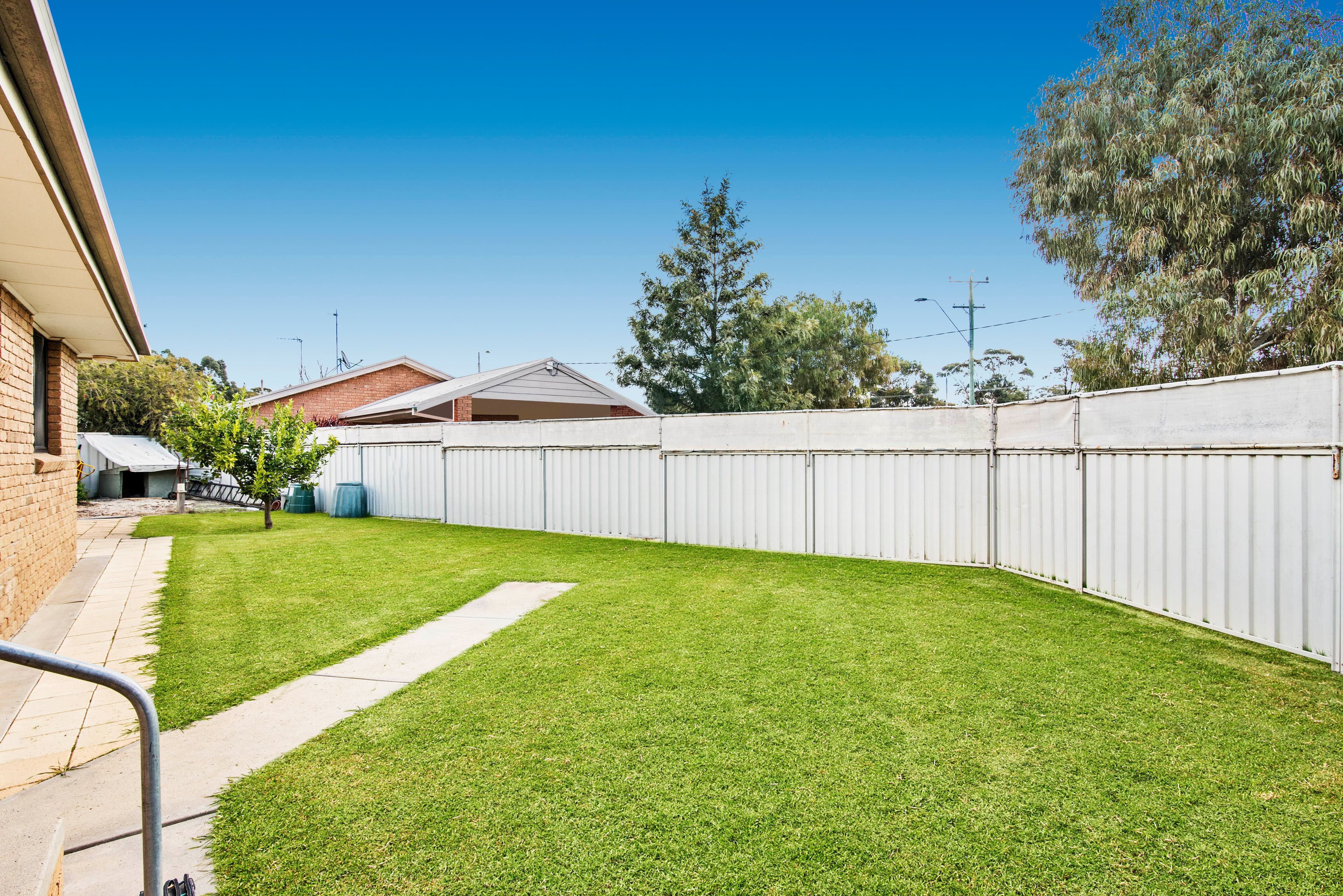 37 Arblaster Street, California Gully VIC 3556, California Gully - Thumbnail 5