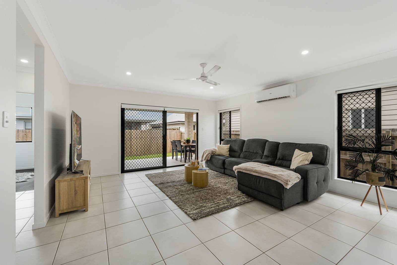 34 Whitsunday Street, Newport QLD 4020, Newport - Thumbnail 7