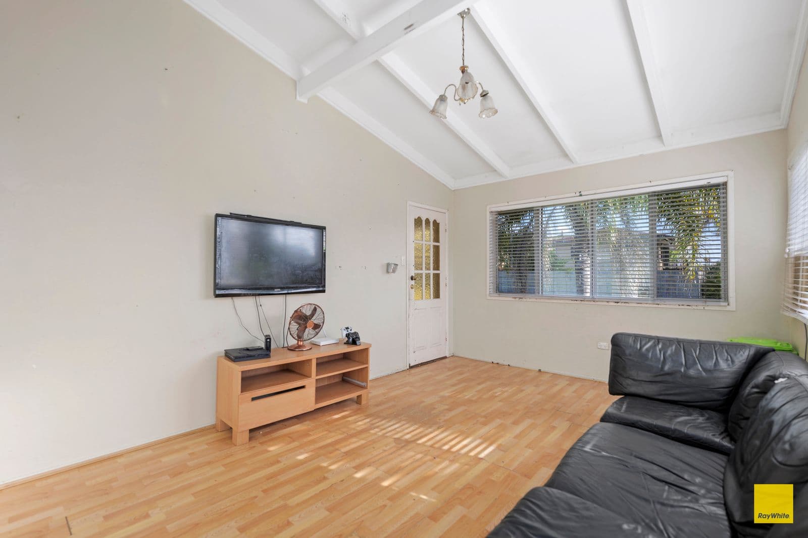 2 Lyre Street, Capalaba QLD 4157, Capalaba - Thumbnail 5