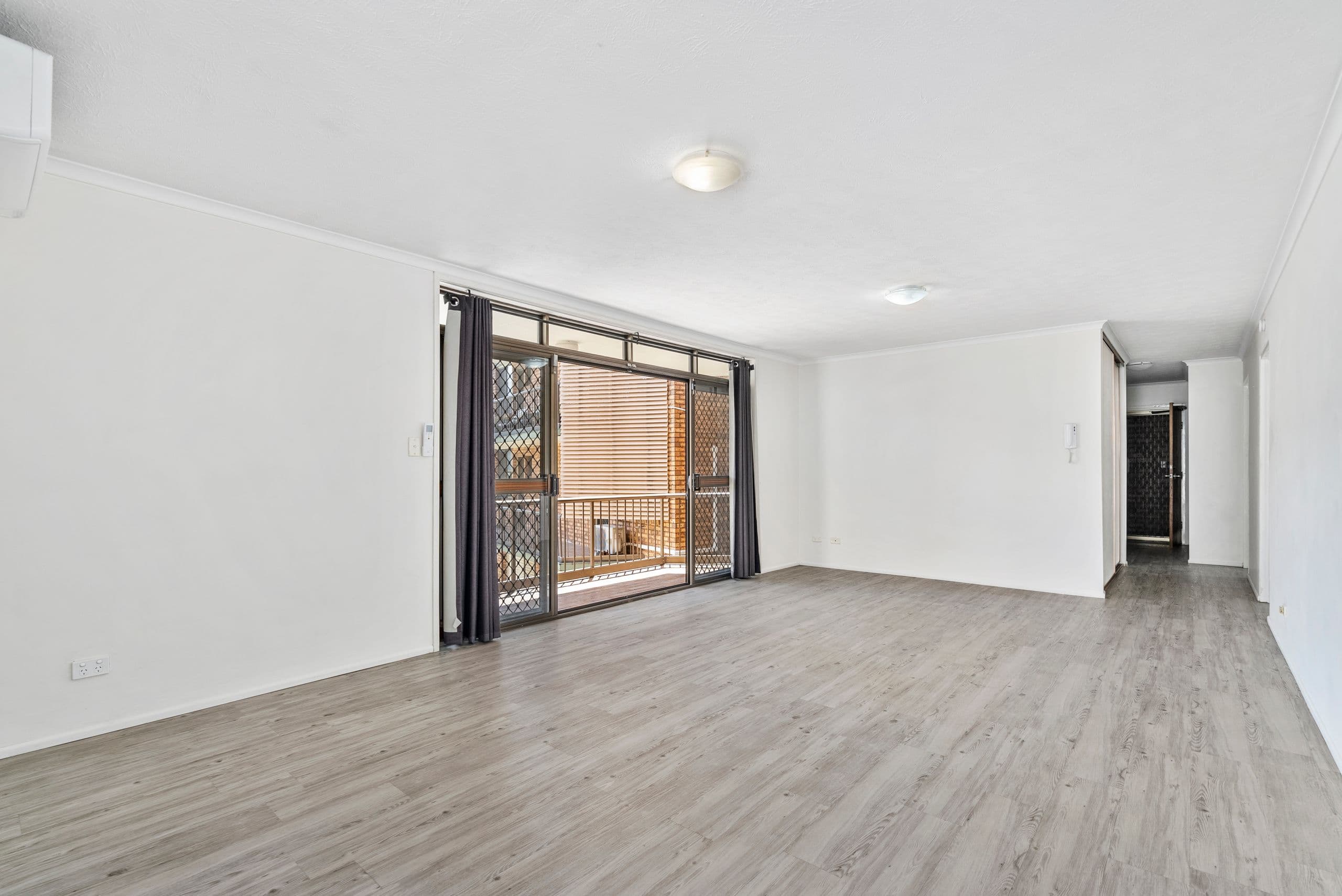 29 Teemangum Street, Tugun QLD 4224, Tugun - Thumbnail 3