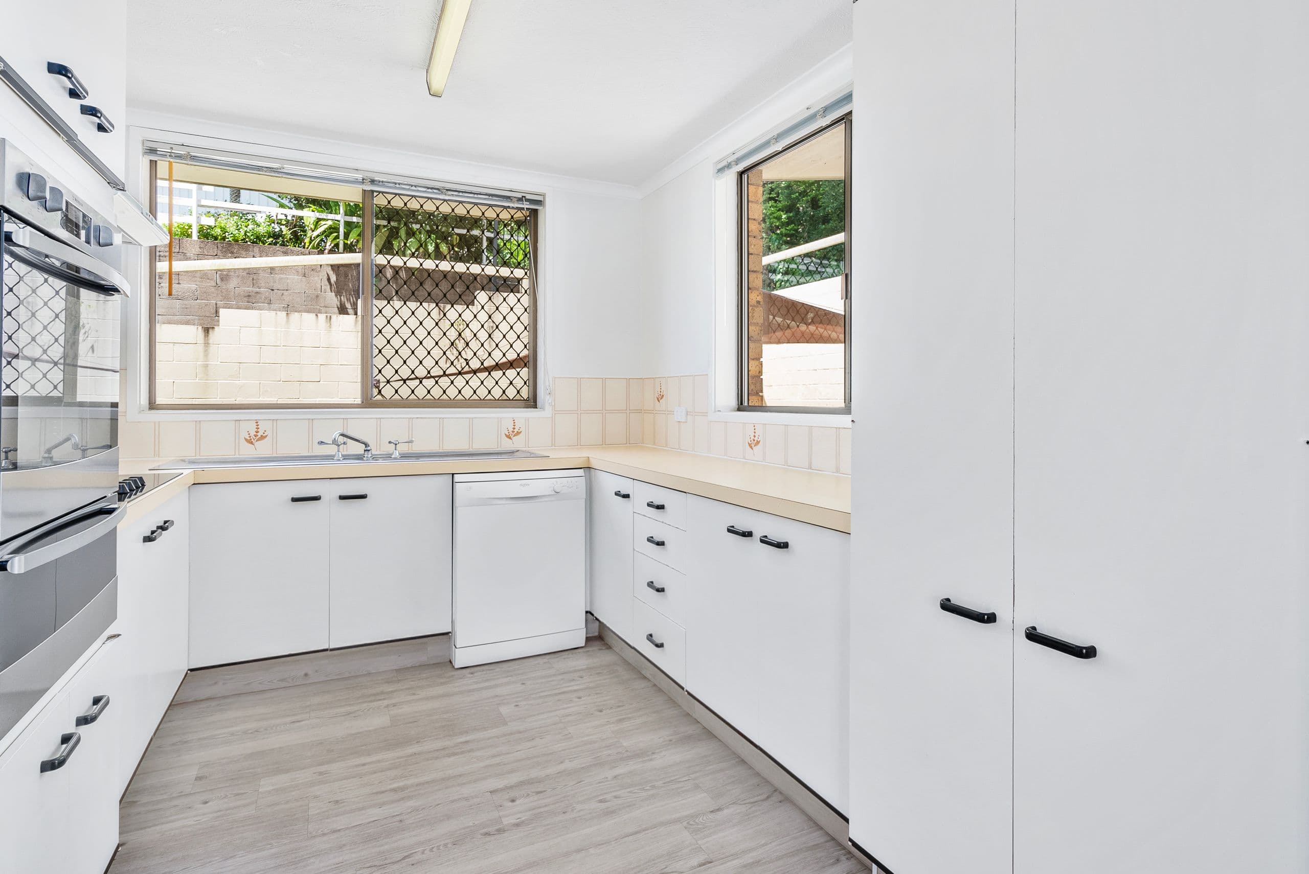 29 Teemangum Street, Tugun QLD 4224, Tugun - Thumbnail 5