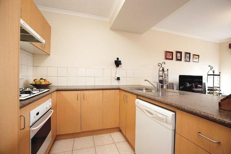 1 Fleet Street, MOUNT WAVERLEY VIC 3149, Mount Waverley - Thumbnail 2