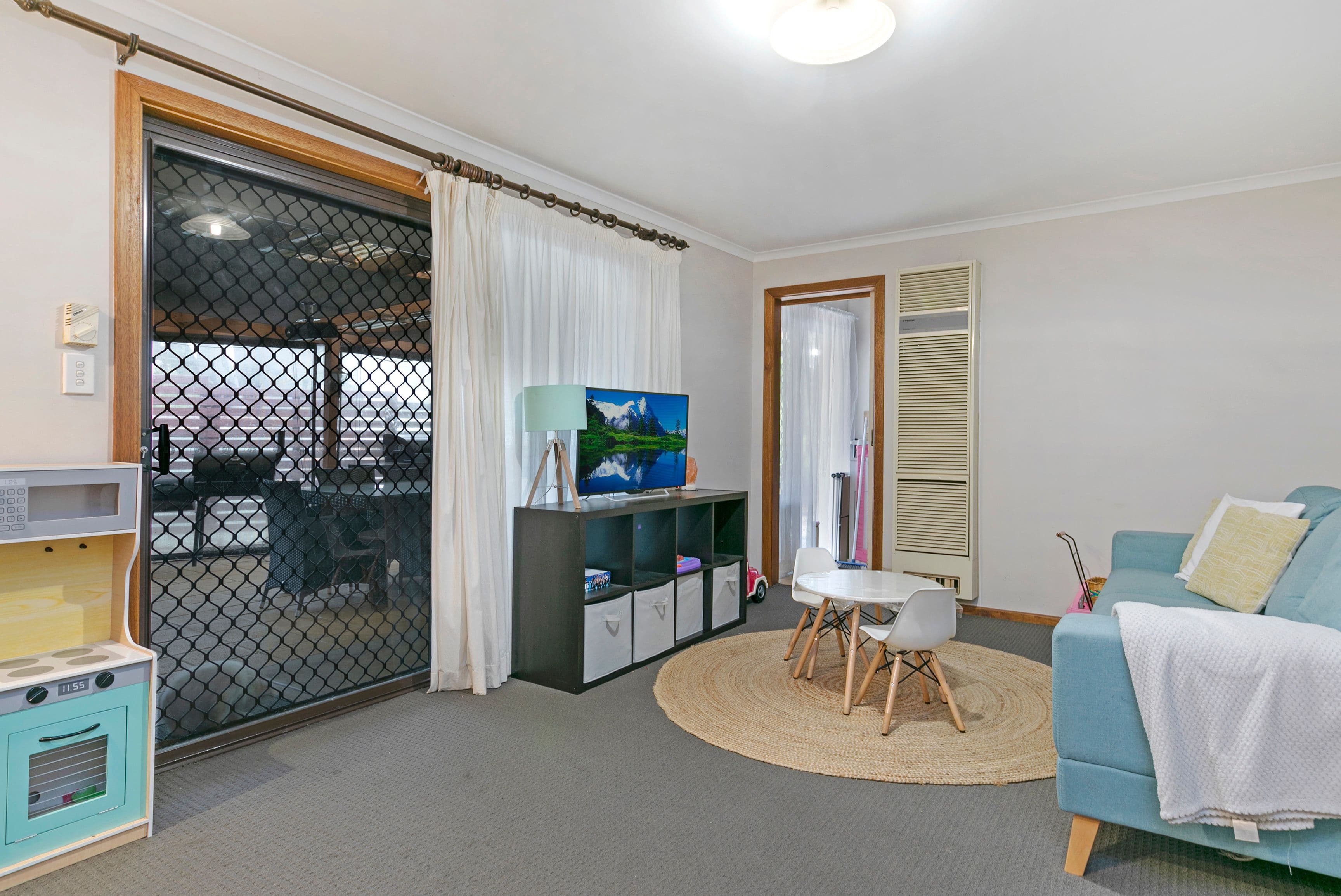 3 Victor Drive, Valley View SA 5093, Valley View - Thumbnail 3