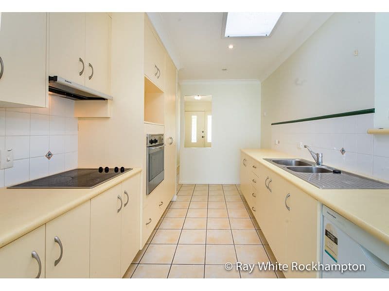 38 Kavanagh Crescent, KOONGAL QLD 4701, Koongal - Thumbnail 2