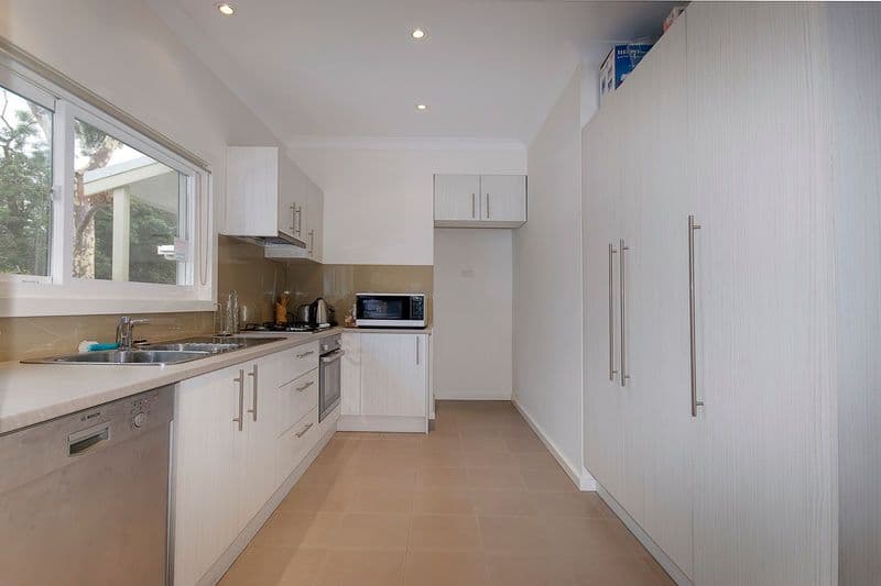 14 Argus Street, CHELTENHAM VIC 3192, Cheltenham - Thumbnail 3