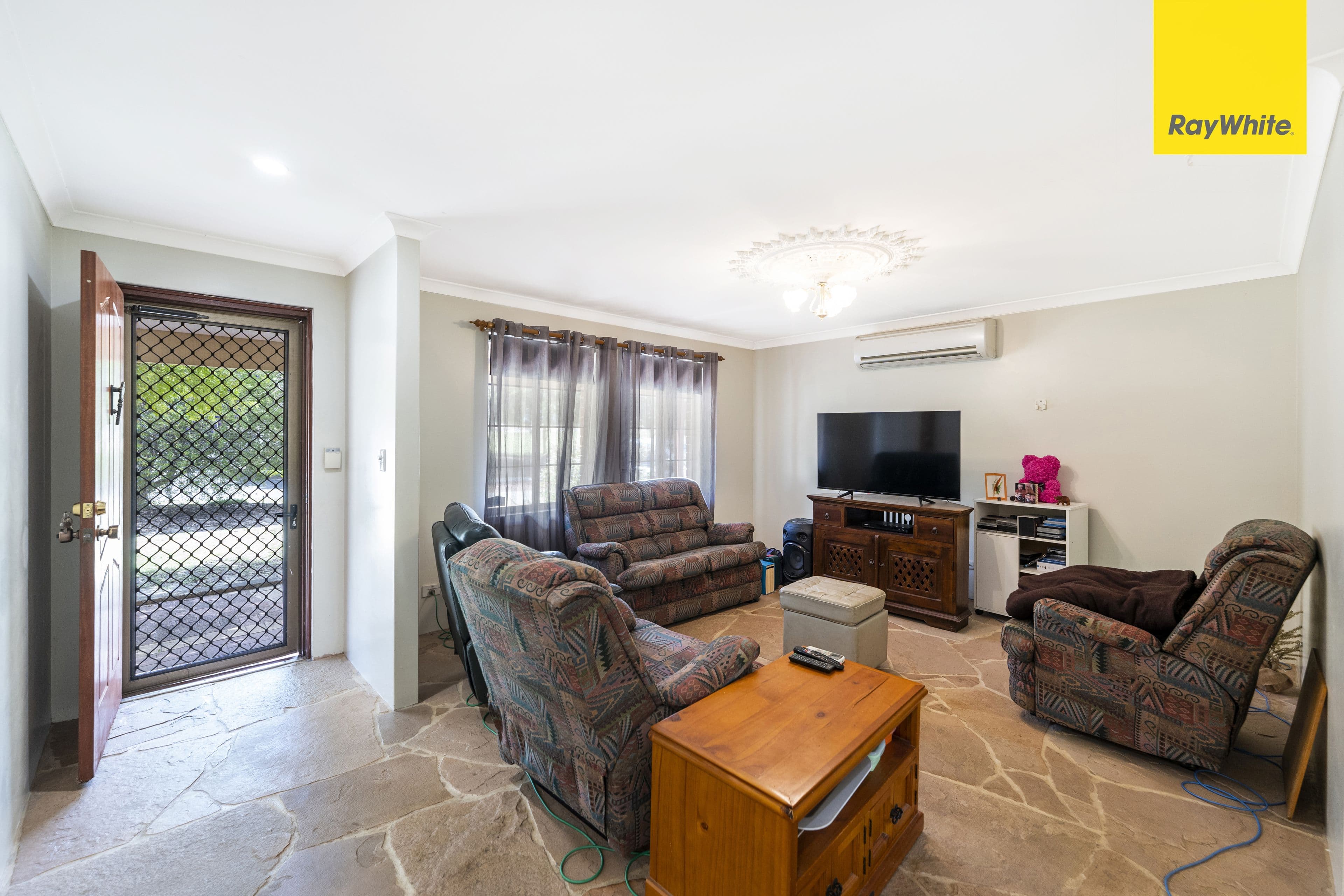 44 Kangaroo Entrance, Stratton WA 6056, Stratton - Thumbnail 4