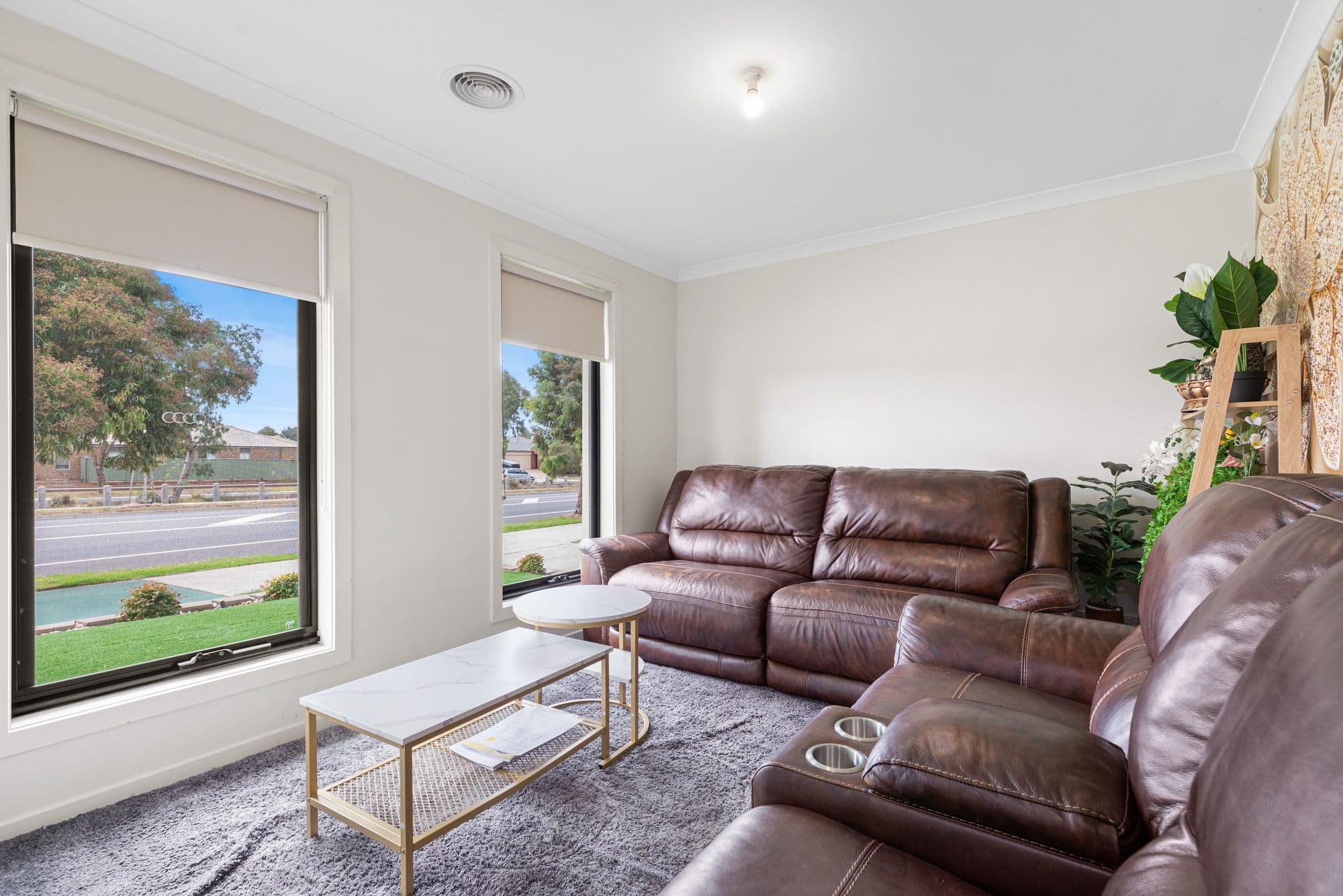 239 Black Forest Road, Werribee VIC 3030, Werribee - Thumbnail 2
