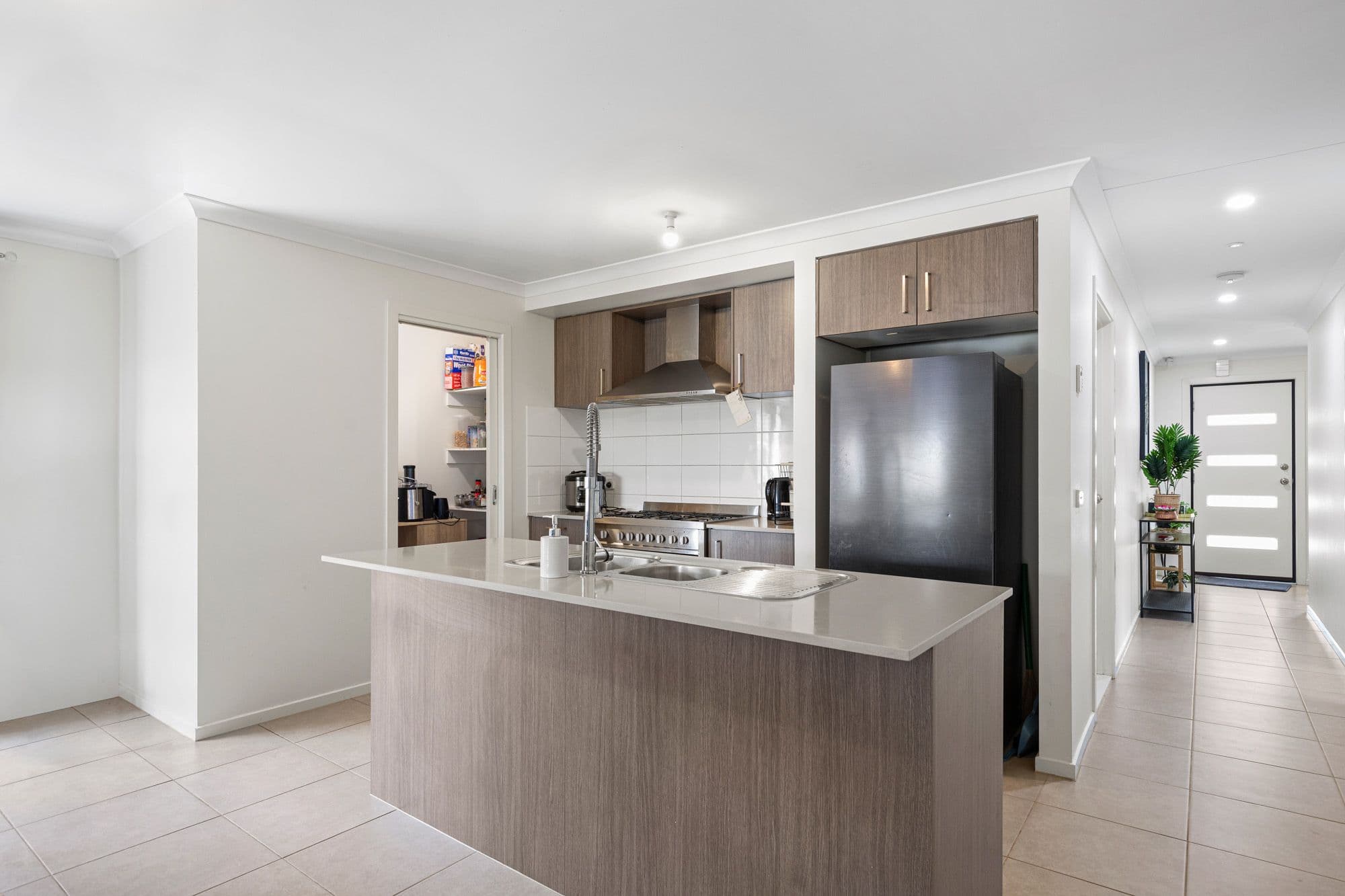 239 Black Forest Road, Werribee VIC 3030, Werribee - Thumbnail 5