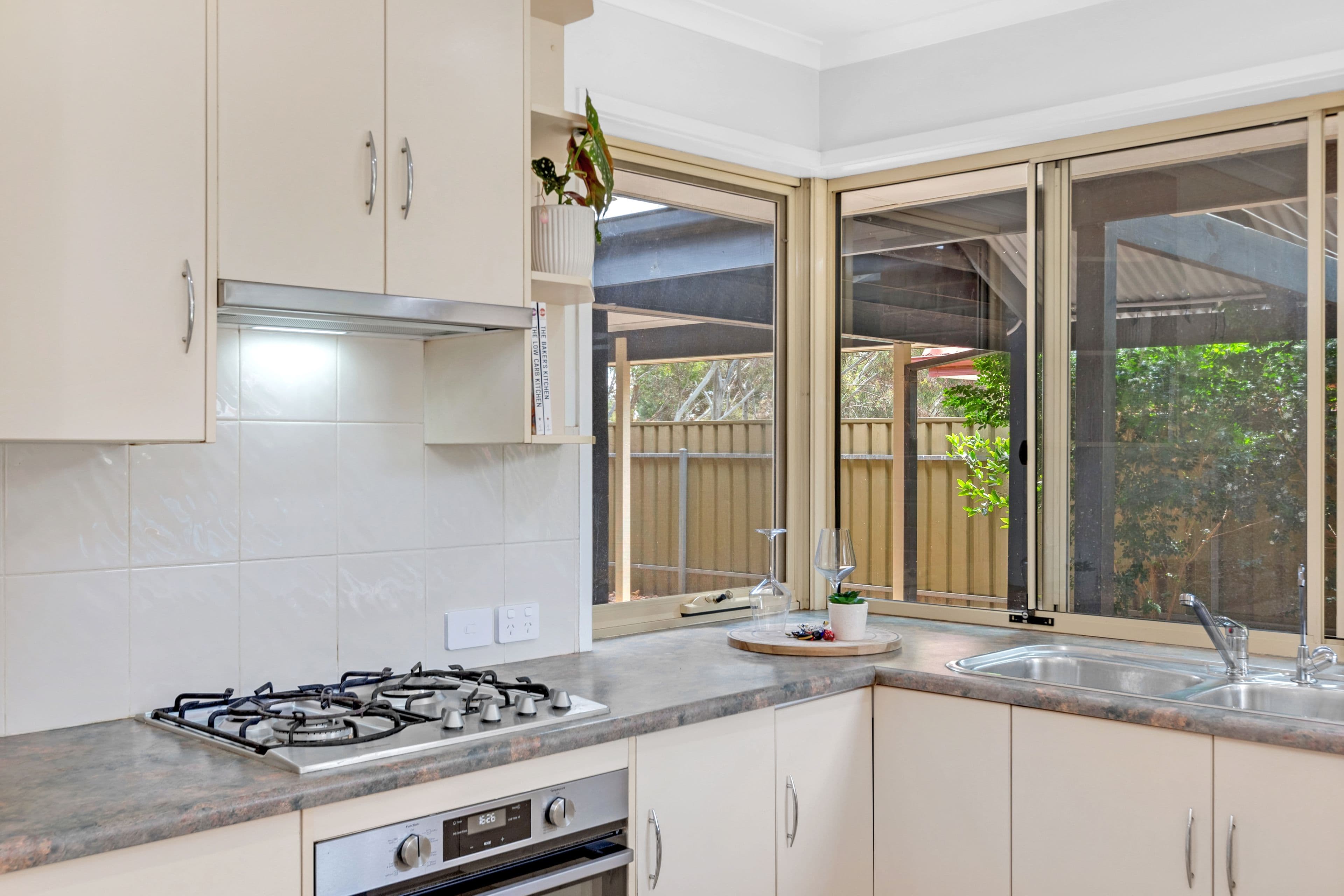 12 Dawn Close, Andrews Farm SA 5114, Andrews Farm - Thumbnail 4