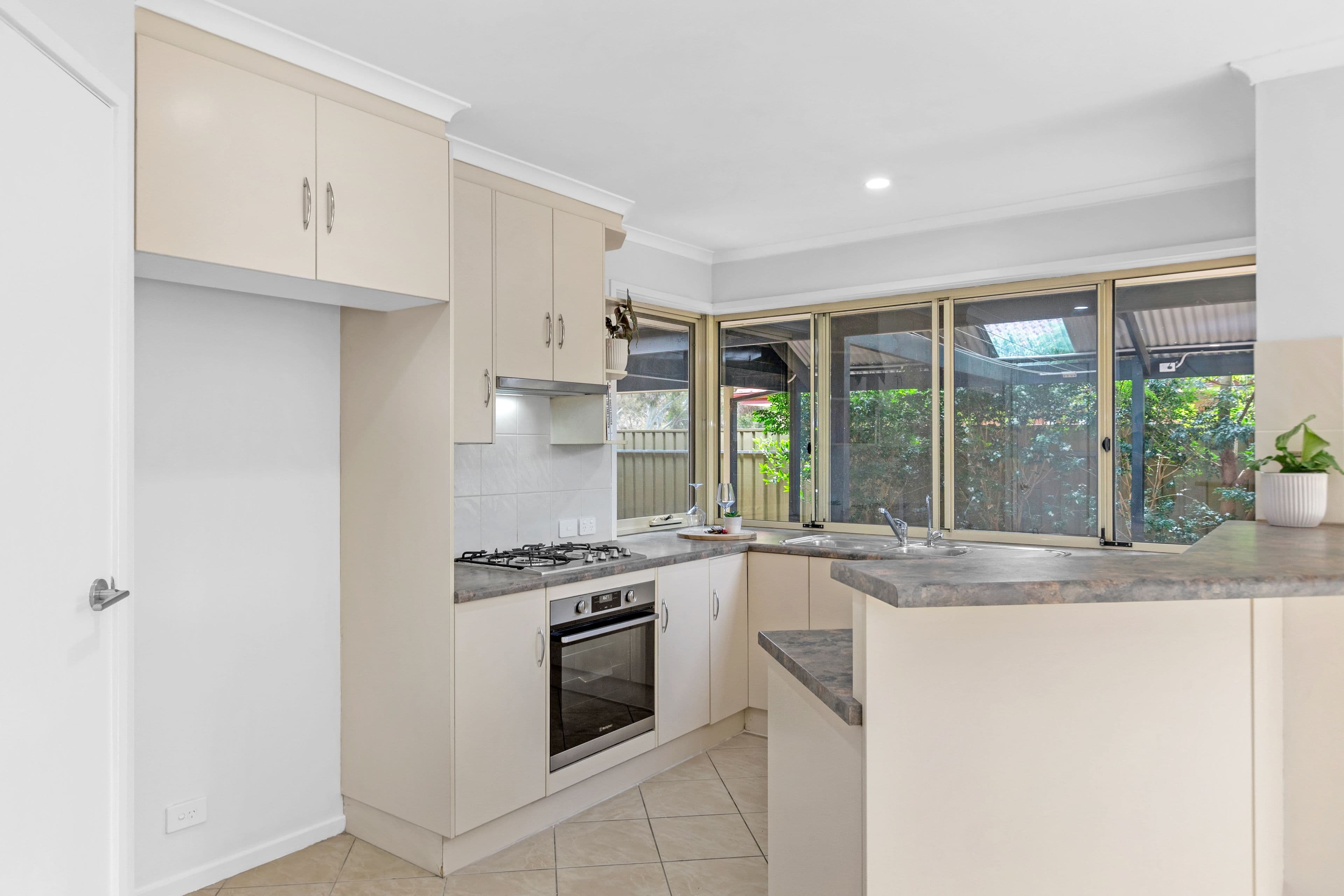 12 Dawn Close, Andrews Farm SA 5114, Andrews Farm - Thumbnail 5