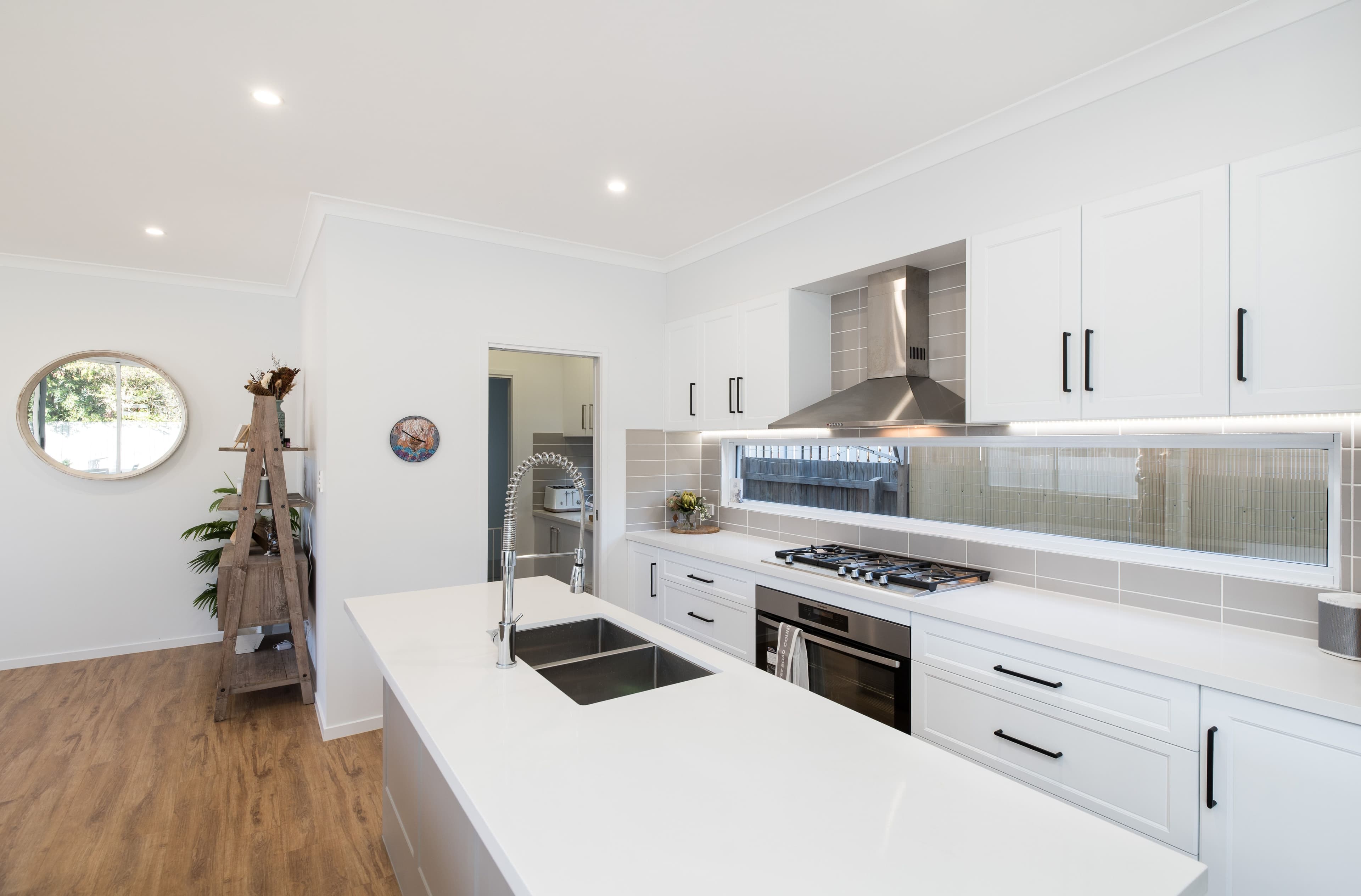 255 Saint Vincents Road, Banyo QLD 4014, Banyo - Thumbnail 4