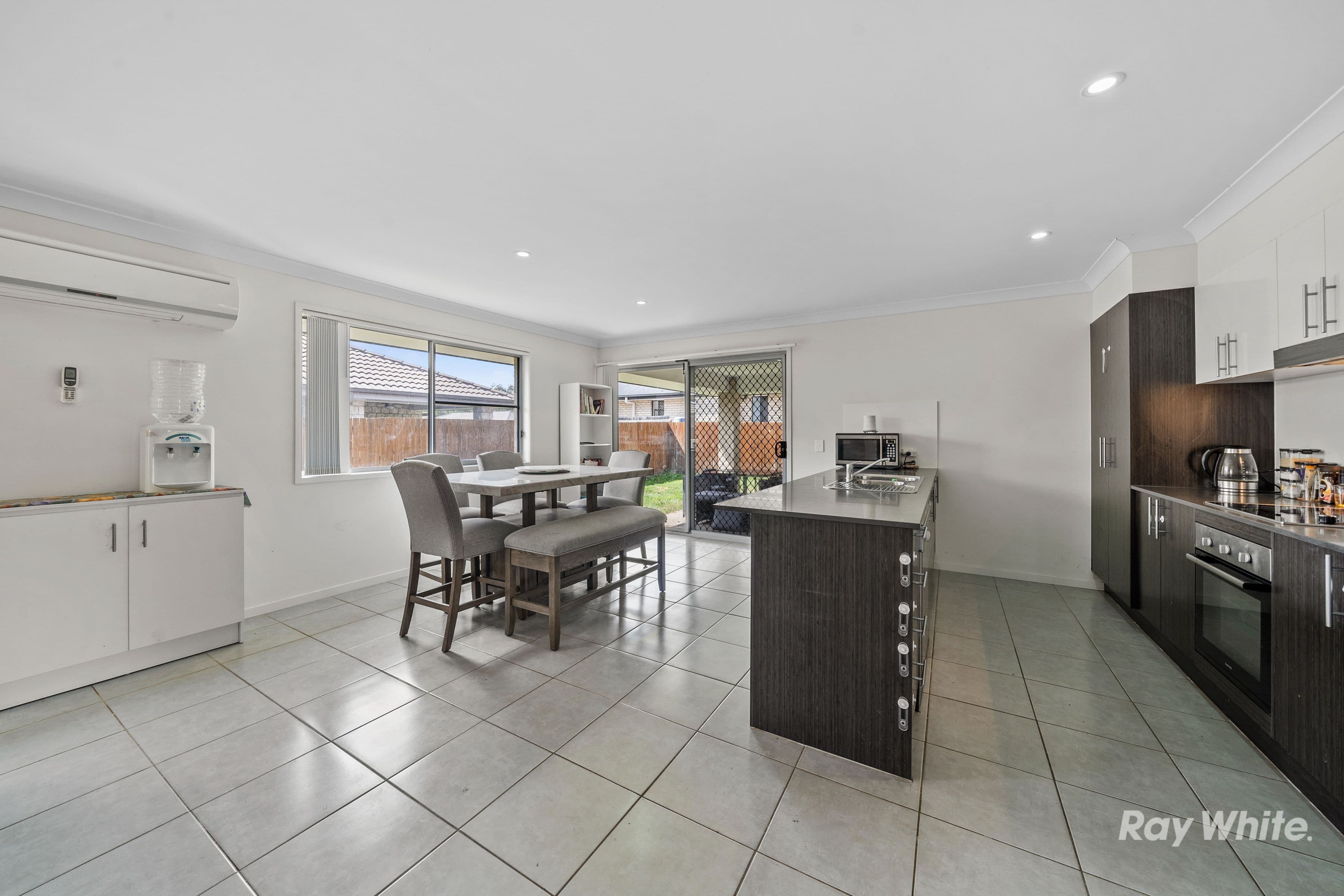 46 Songbird Circuit, FLAGSTONE QLD 4280, Flagstone - Thumbnail 8
