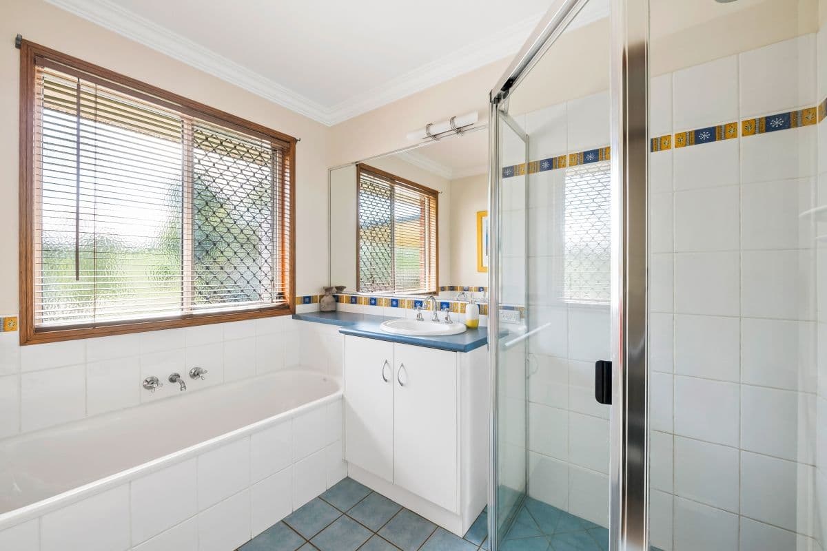 12 Barton Court, Highfields QLD 4352, Highfields - Thumbnail 7