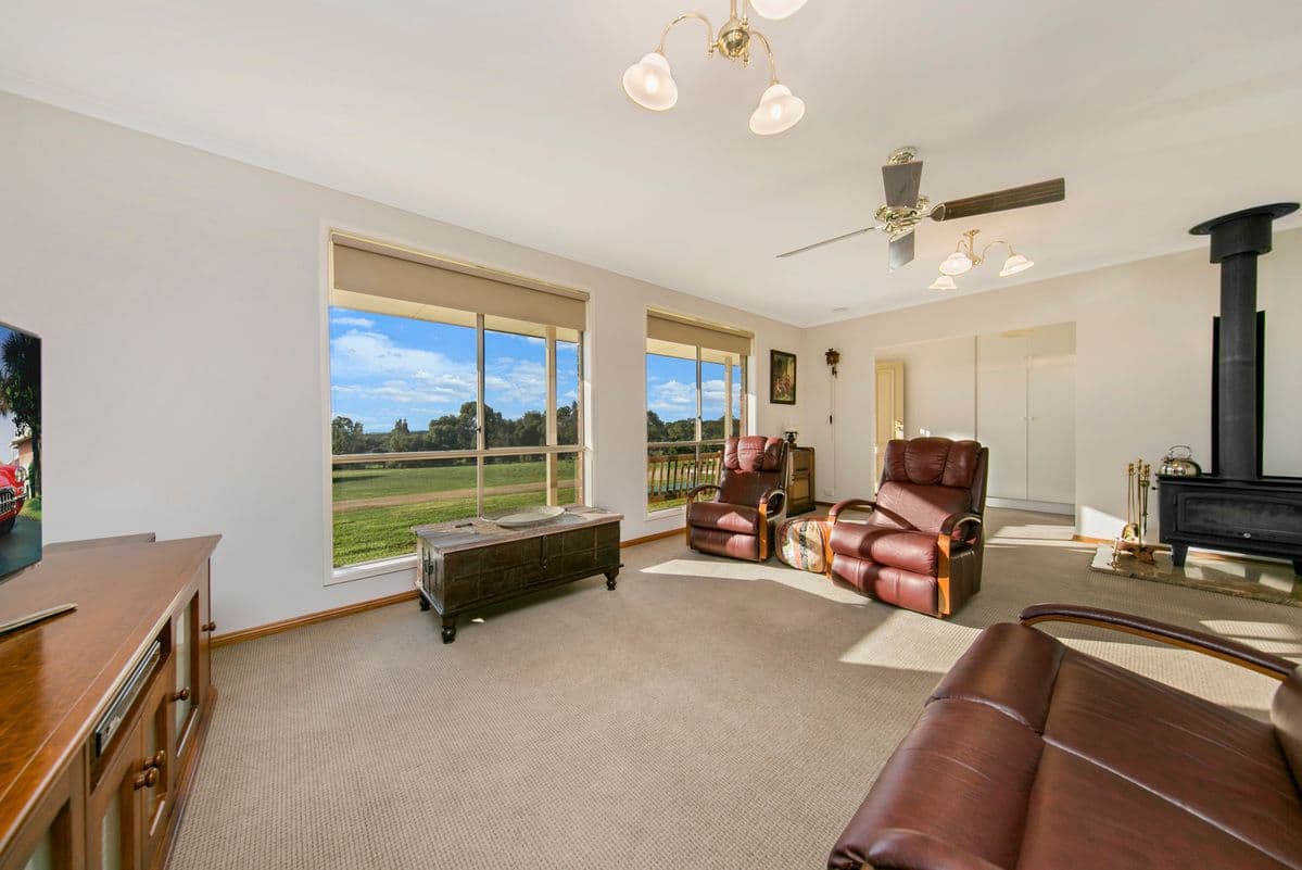 64 Tarca Court, Cockatoo Valley SA 5351, Cockatoo Valley - Thumbnail 5