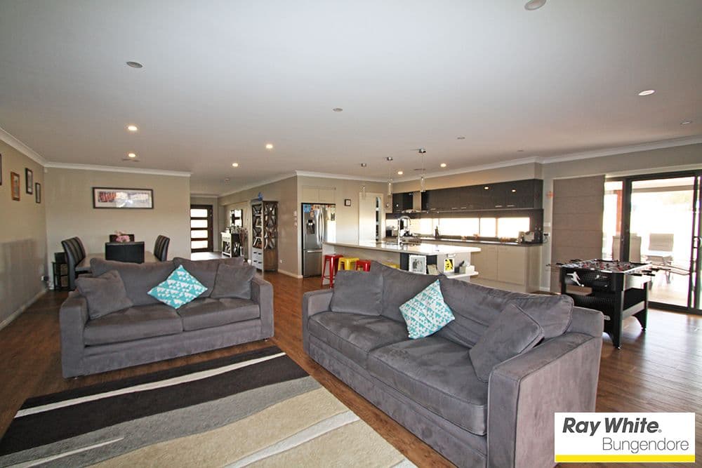 9 Galloway Place, Bungendore - Thumbnail 4