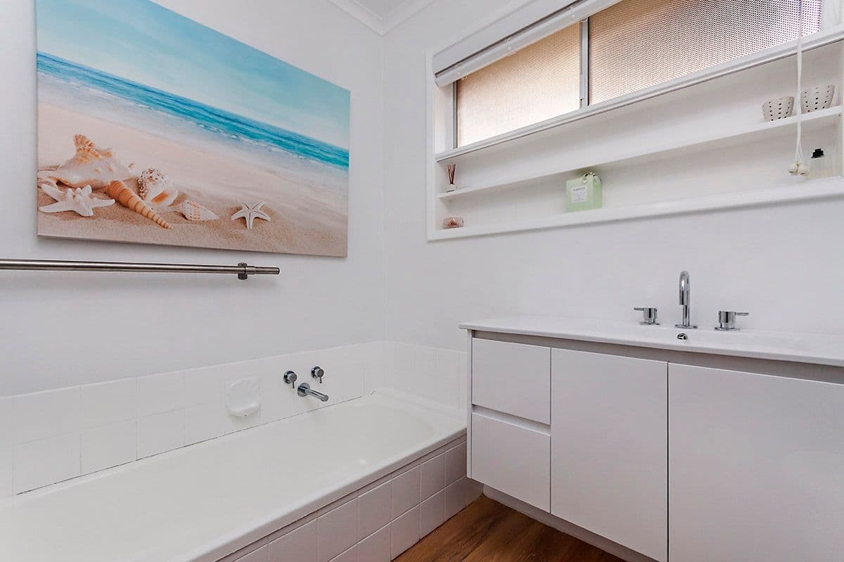 26 George Avenue, Warrnambool VIC 3280, Warrnambool - Thumbnail 8