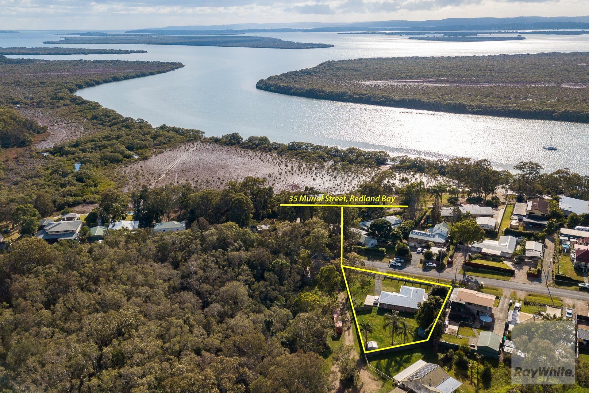 35 Muriel Street, Redland Bay QLD 4165, Redland Bay - Thumbnail 4