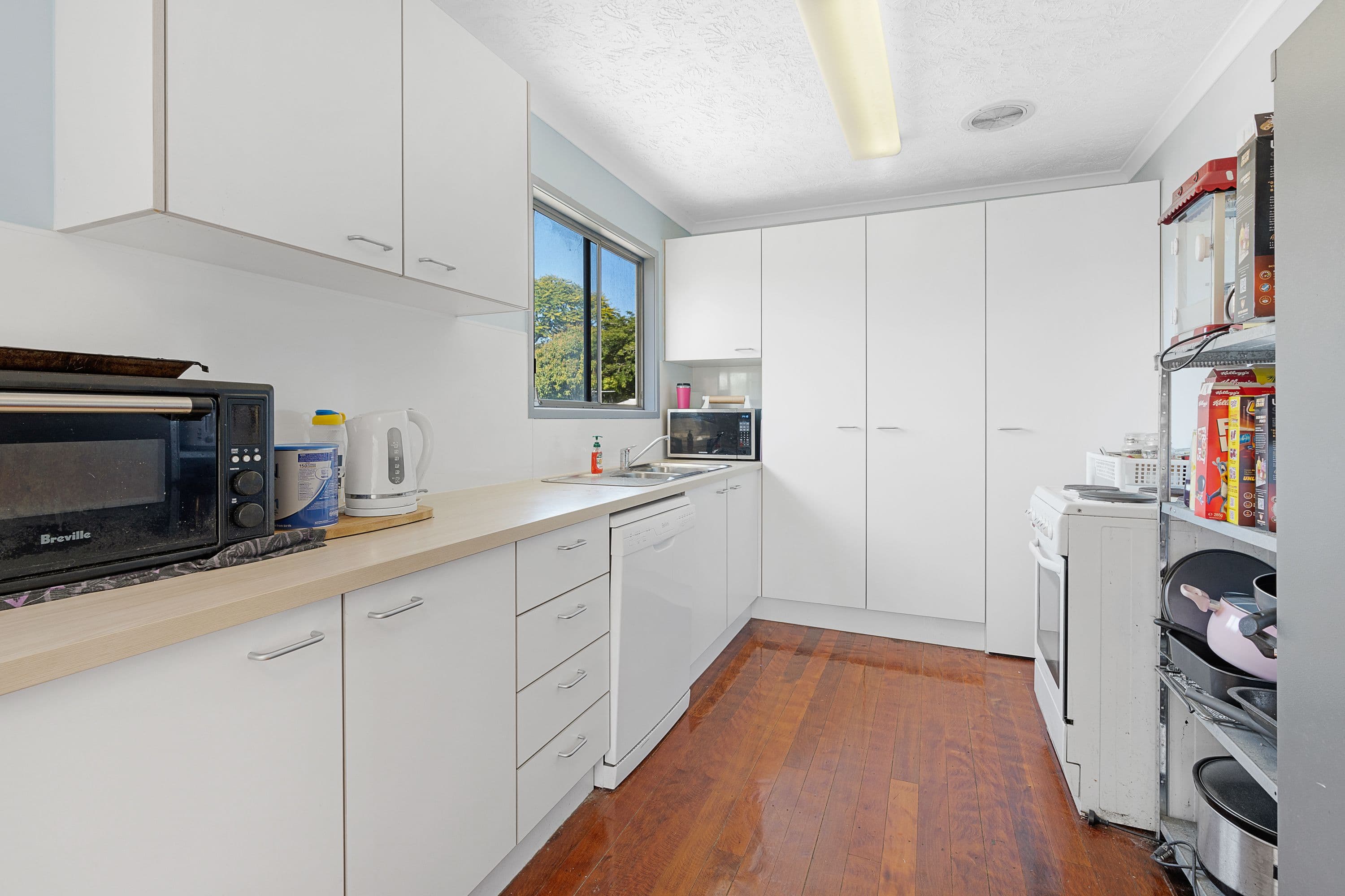8 Eureka Crescent, Nerang QLD 4211, Nerang - Thumbnail 2