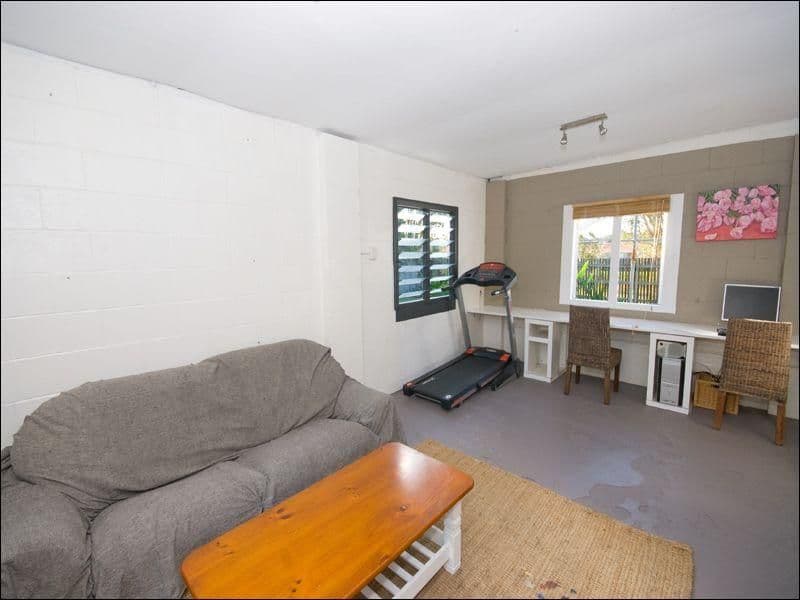 WAVELL HEIGHTS QLD 4012, Wavell Heights - Thumbnail 7