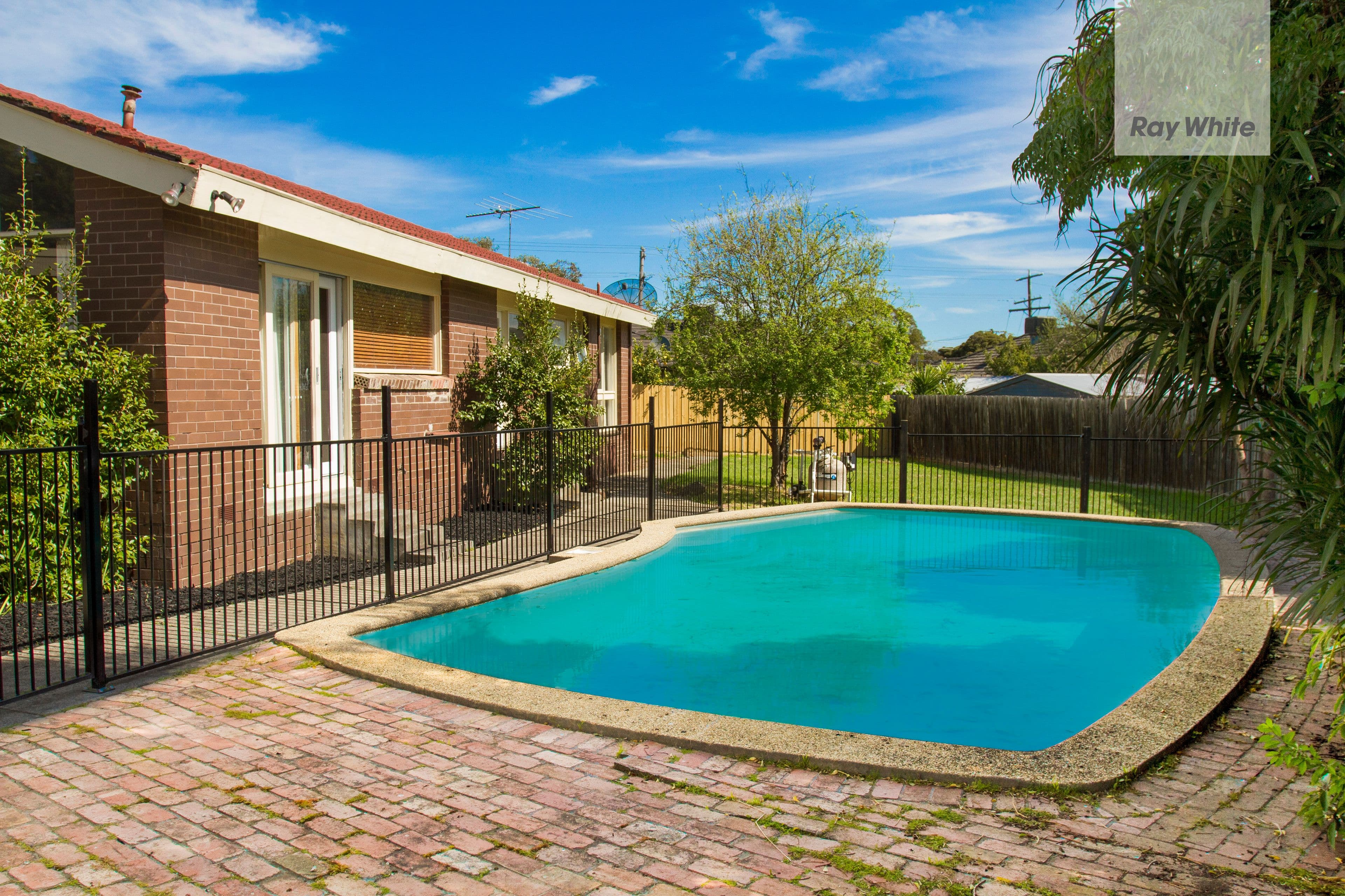 1 Gloria Court, Bundoora VIC 3083, Bundoora - Thumbnail 2