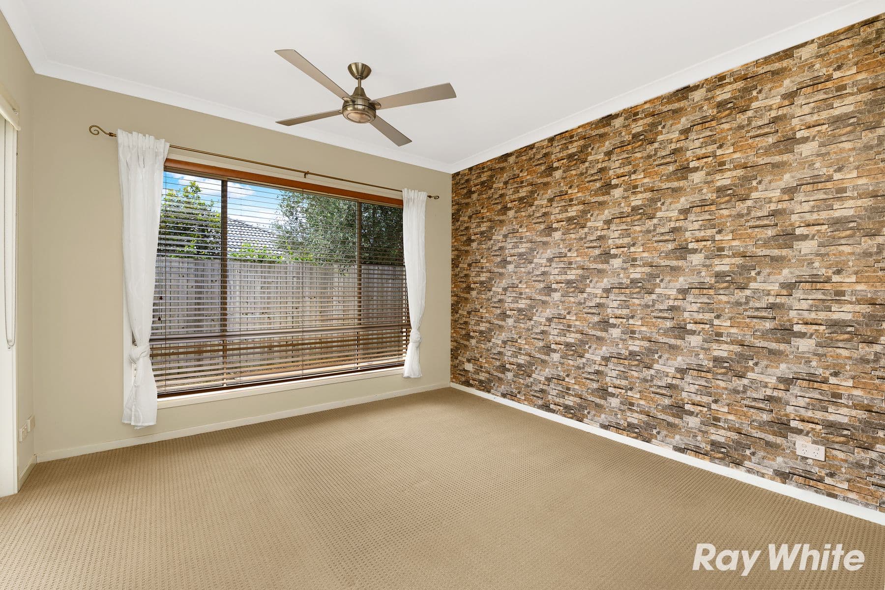 32 Bellenden Street, North Lakes QLD 4509, North Lakes - Thumbnail 4