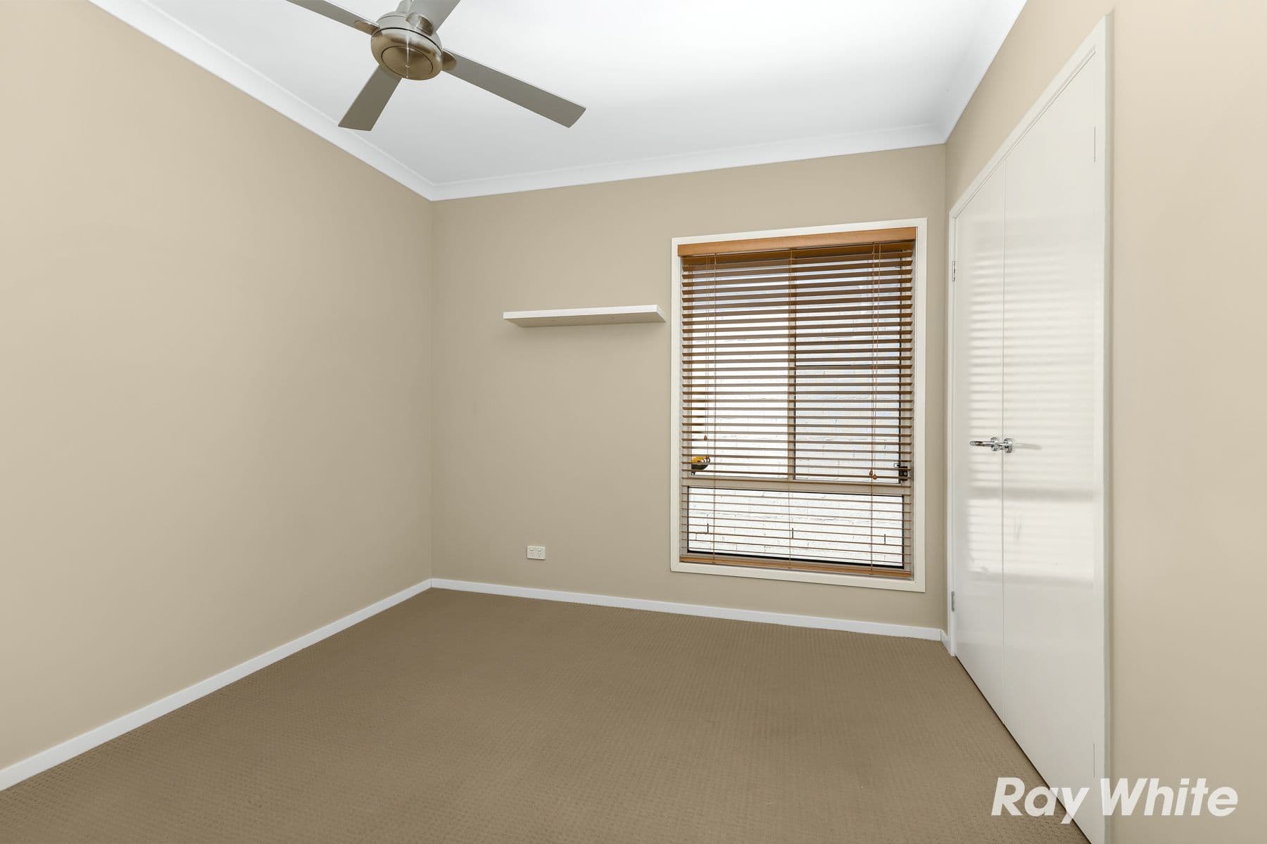 32 Bellenden Street, North Lakes QLD 4509, North Lakes - Thumbnail 6
