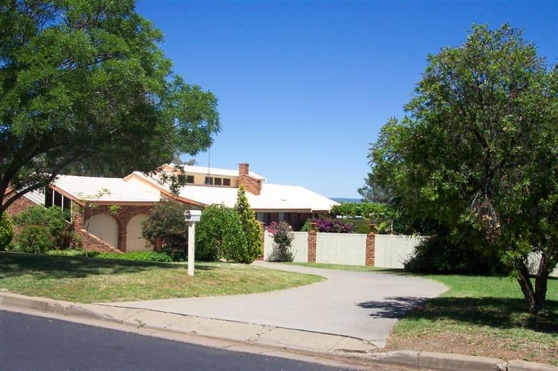 20 Taronga Drive, COWRA NSW 2794, Cowra - Image 1