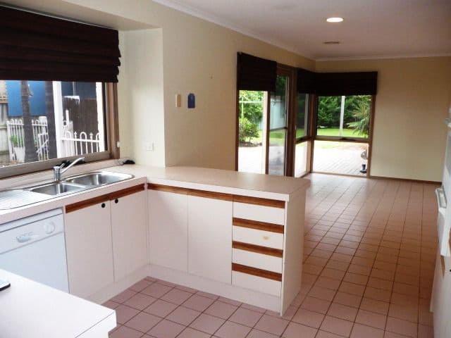 2  Campaspe Street, WODONGA VIC 3690, West Wodonga - Thumbnail 2