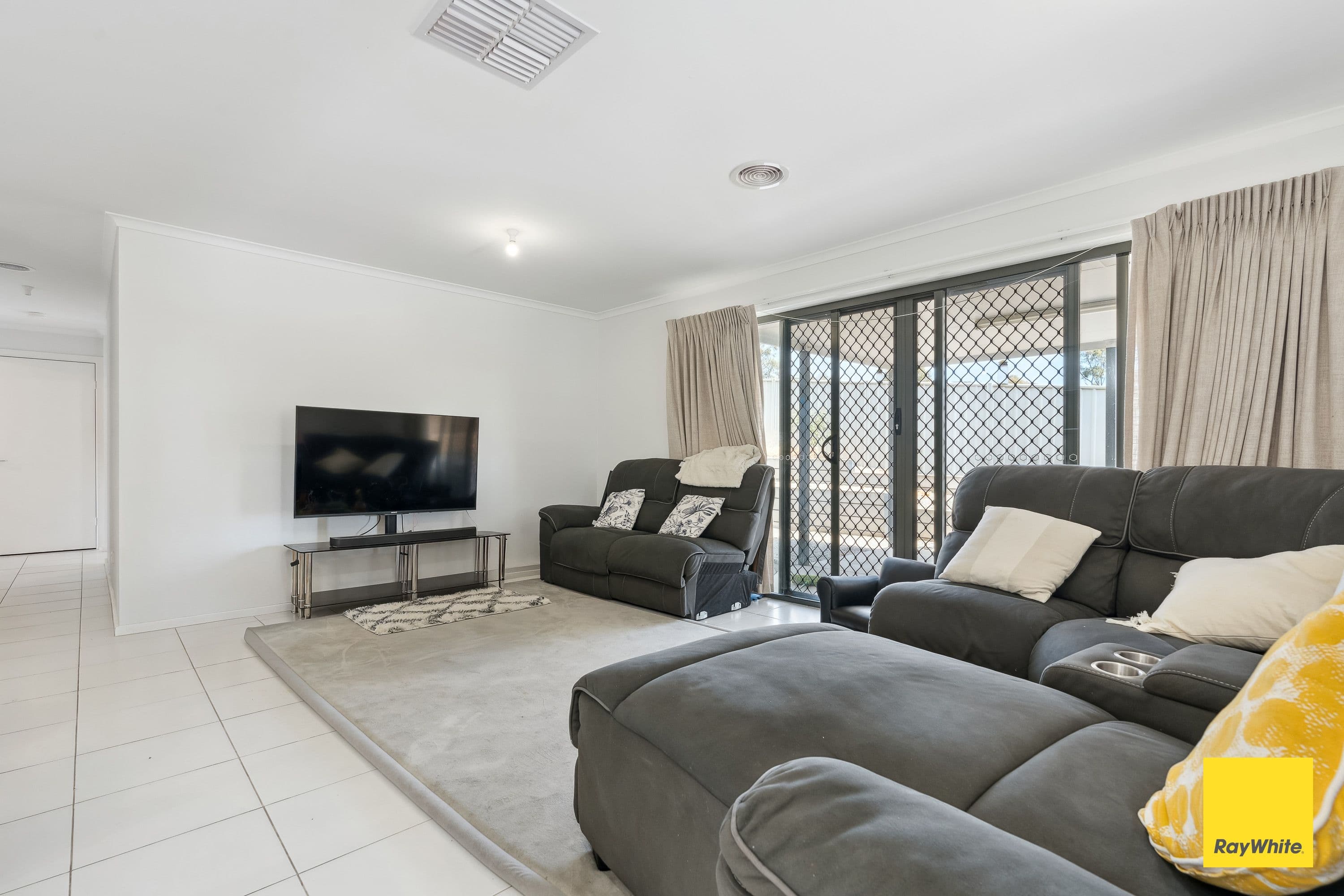25 Albert Street, Long Gully VIC 3550, Long Gully - Thumbnail 4