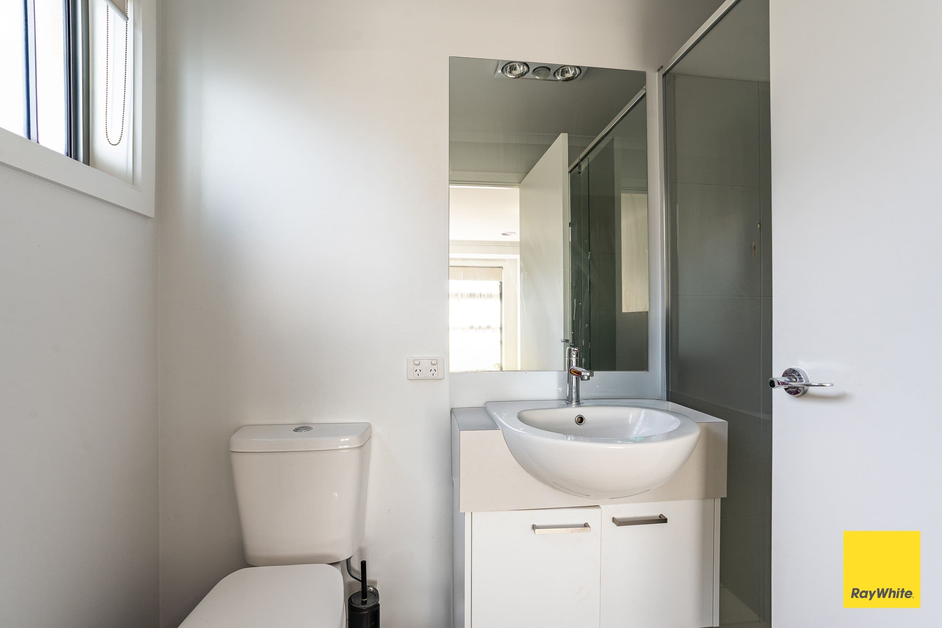 25 Albert Street, Long Gully VIC 3550, Long Gully - Thumbnail 6