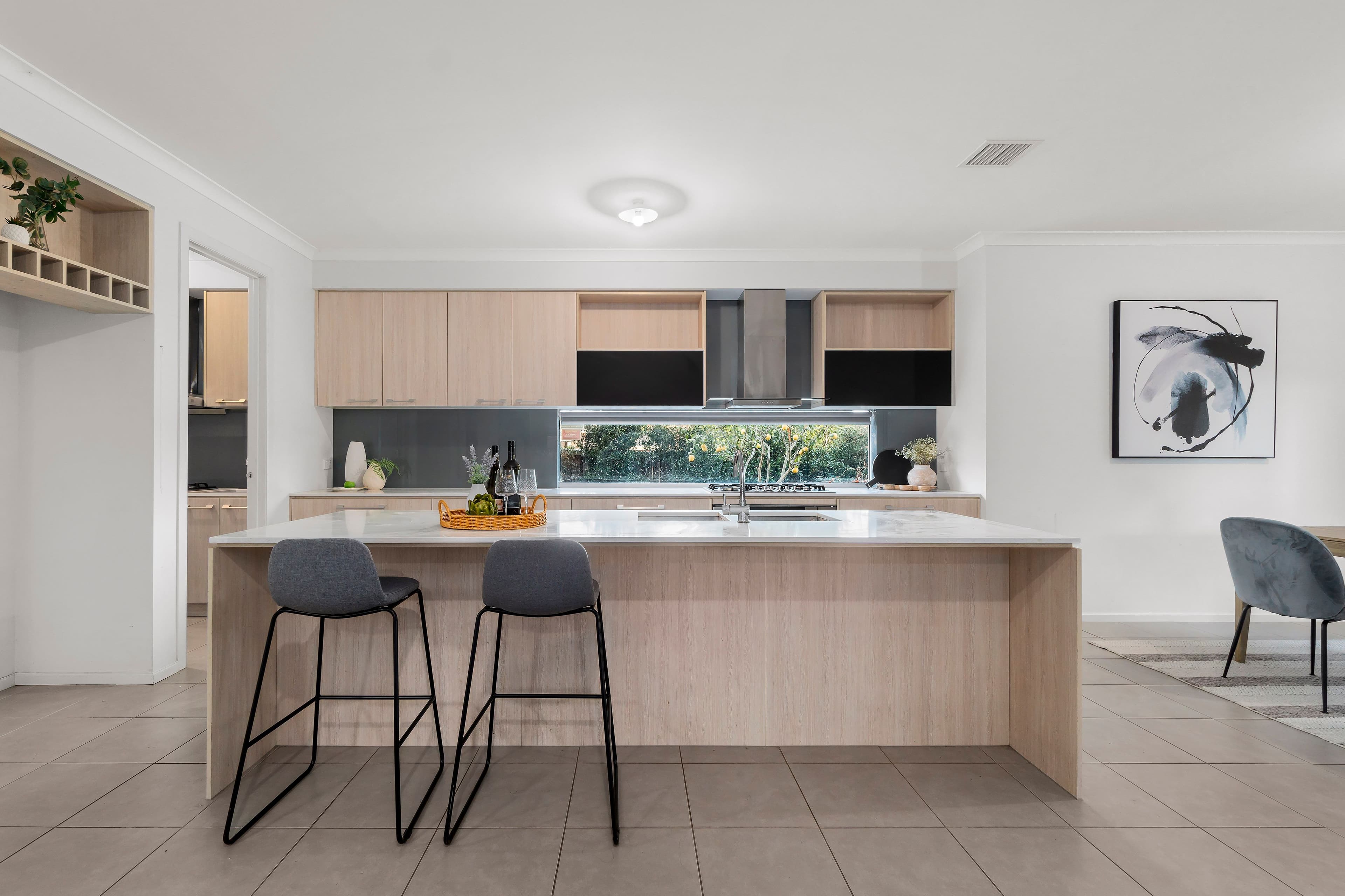 1 Gravillia Grove, Wantirna South VIC 3152, Wantirna South - Thumbnail 5