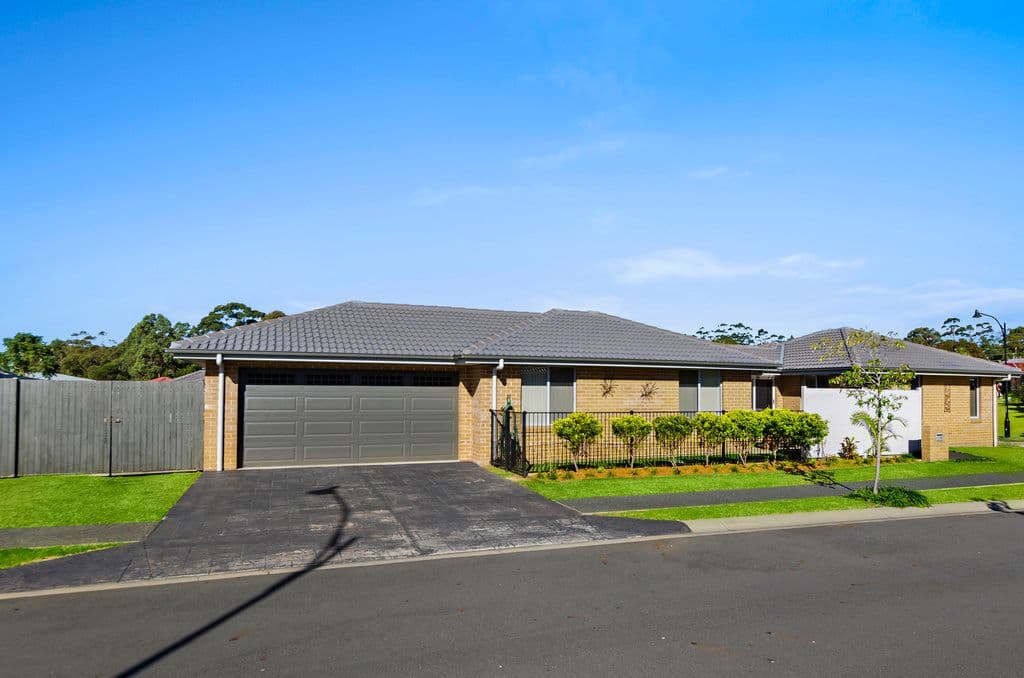 36 Mahogany Way, Woonona - Image 1