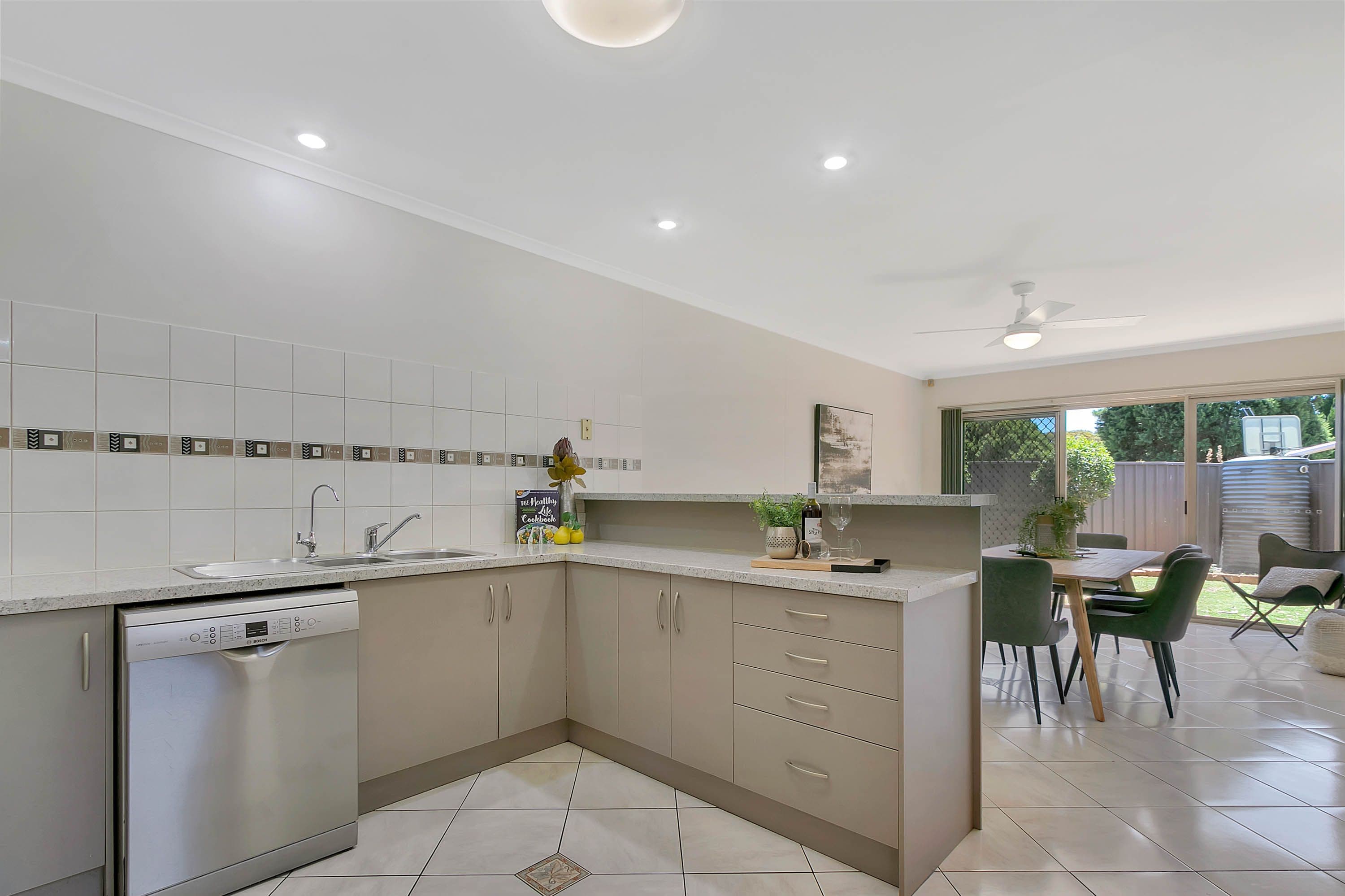 8 Carriage Way, Gulfview Heights SA 5096, Gulfview Heights - Thumbnail 7