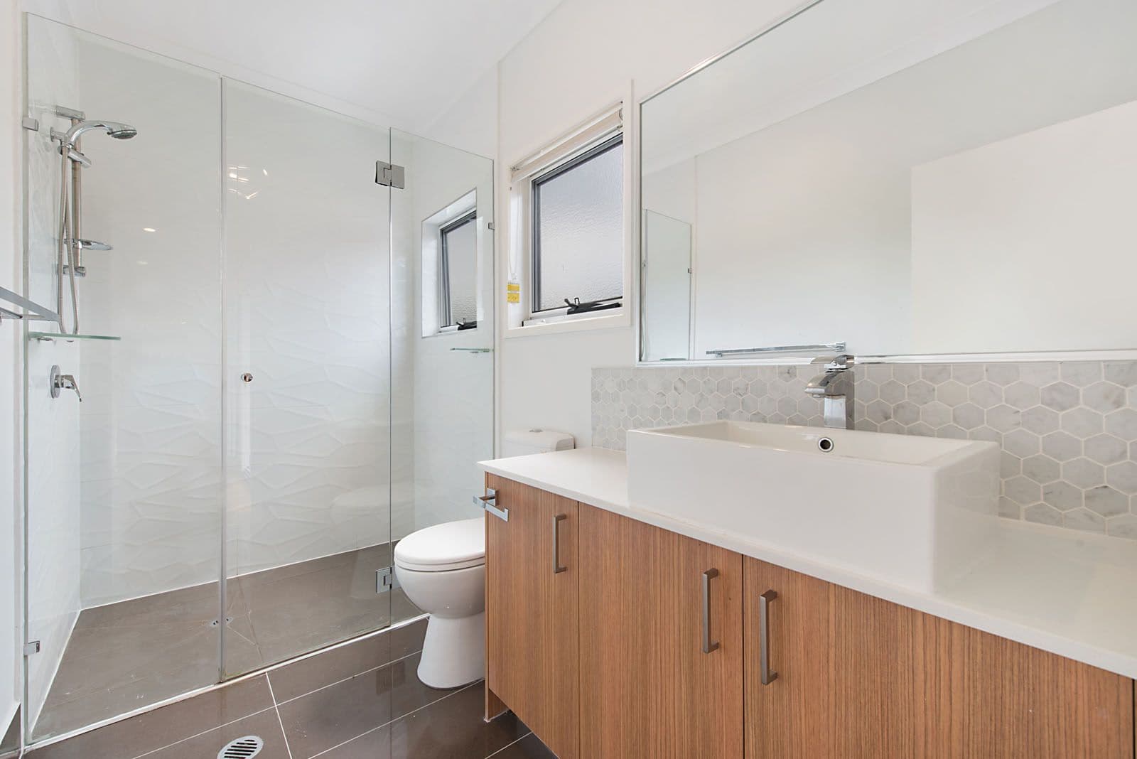 24 Springwood Street, Mount Gravatt East QLD 4122, Mount Gravatt East - Thumbnail 8