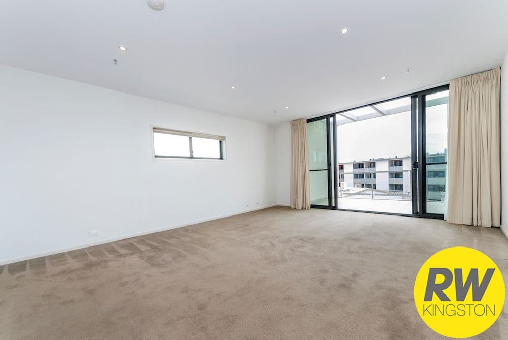10 Burke Crescent, Kingston ACT 2604, Kingston - Thumbnail 2