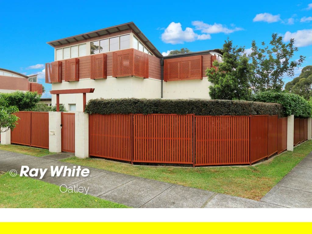21 Wonoona Parade East, OATLEY NSW 2223, Oatley - Image 1