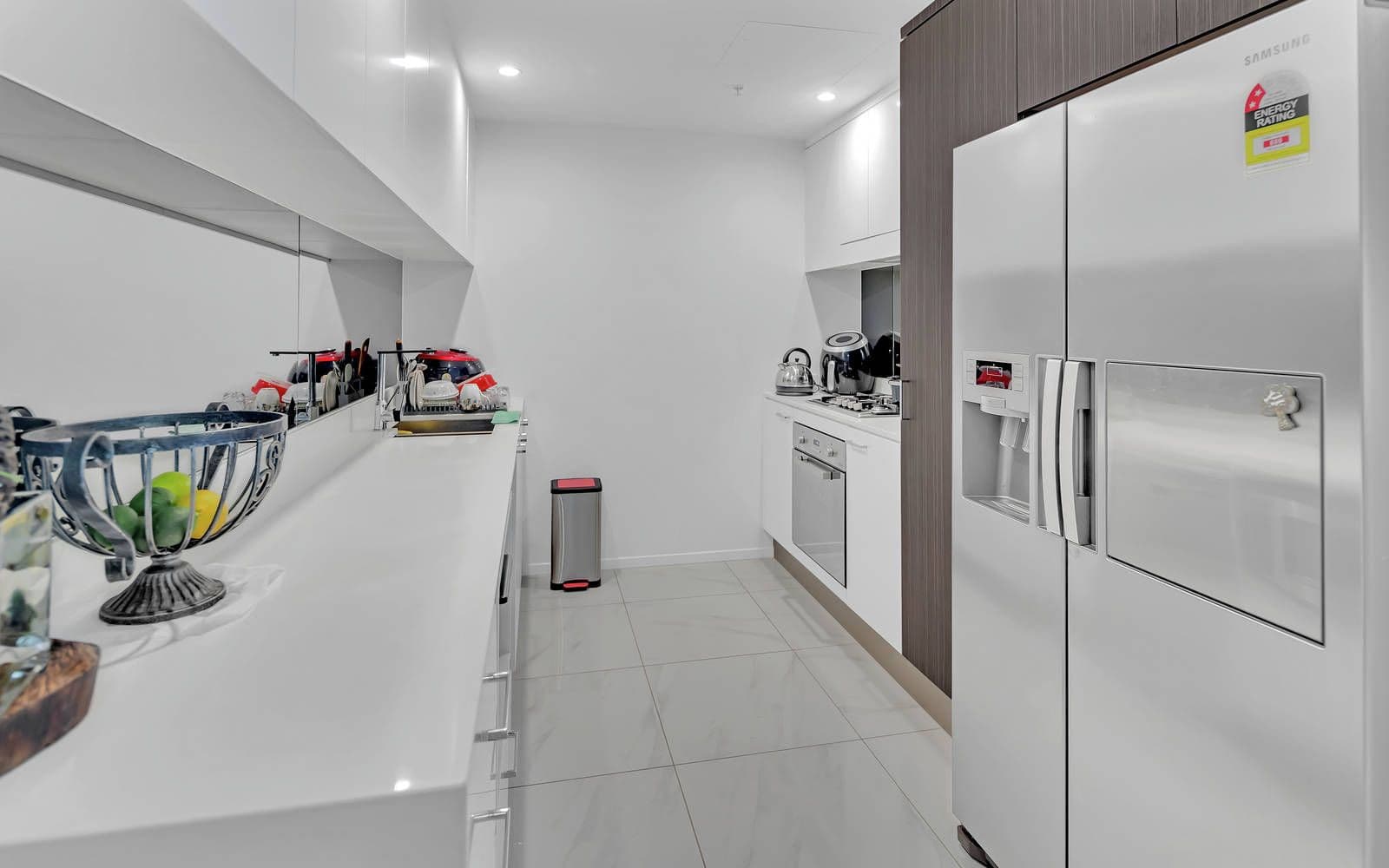 5 Harbour Side Court, Biggera Waters QLD 4216, Biggera Waters - Thumbnail 2
