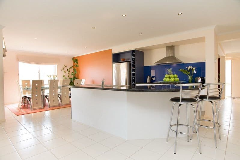 12 Crane Avenue, EPPING VIC 3076, Epping - Thumbnail 2