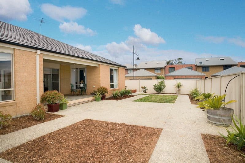 12 Crane Avenue, EPPING VIC 3076, Epping - Thumbnail 3