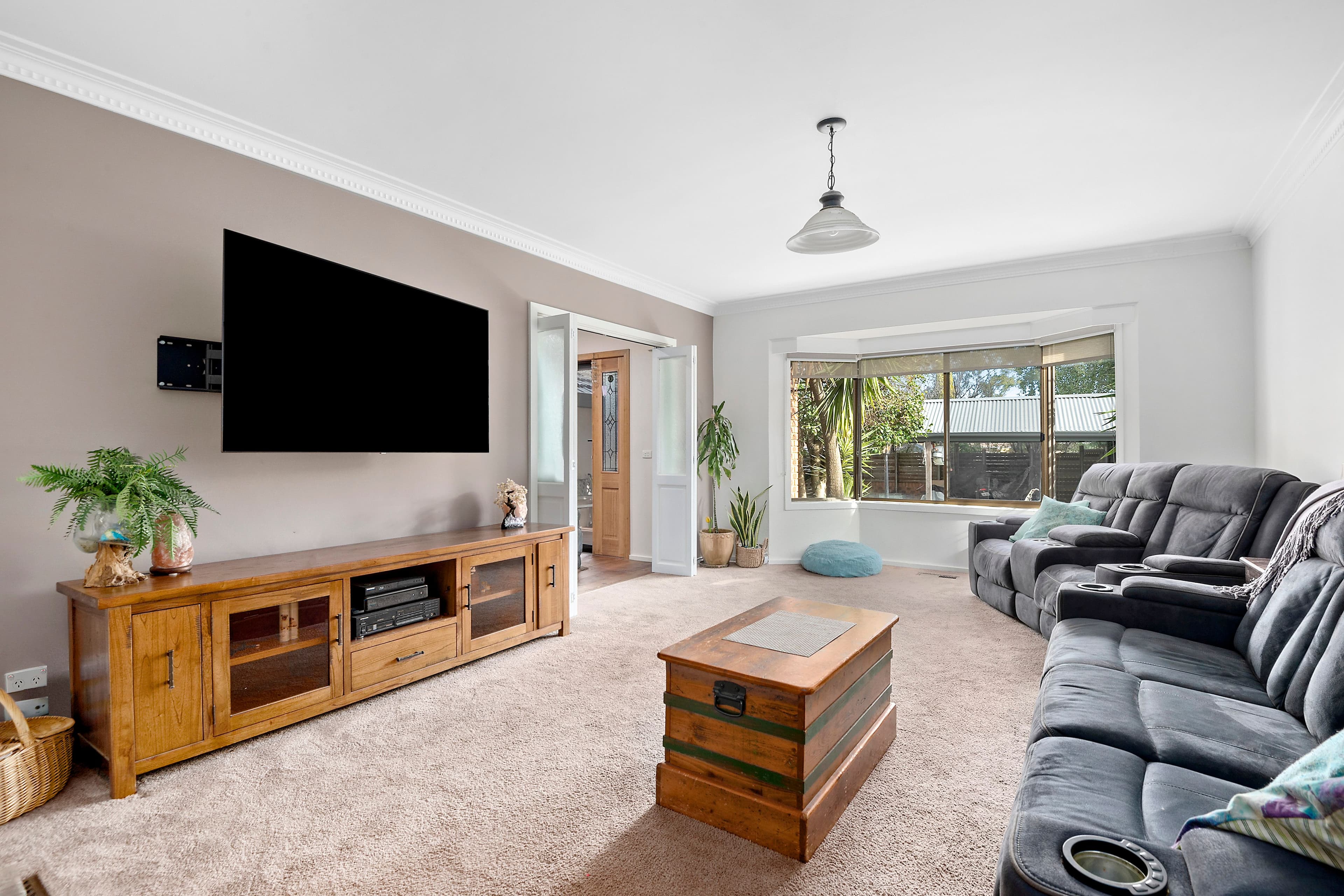 8 Burgess Drive, Langwarrin VIC 3910, Langwarrin - Thumbnail 2