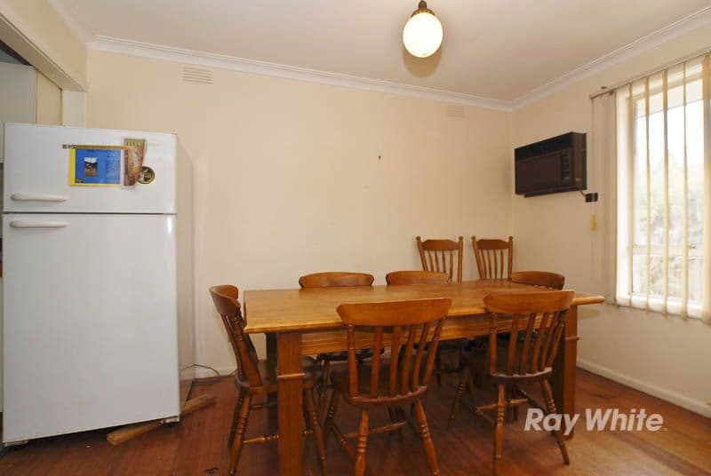 13 Benedikt Court, SCORESBY VIC 3179, Scoresby - Thumbnail 3
